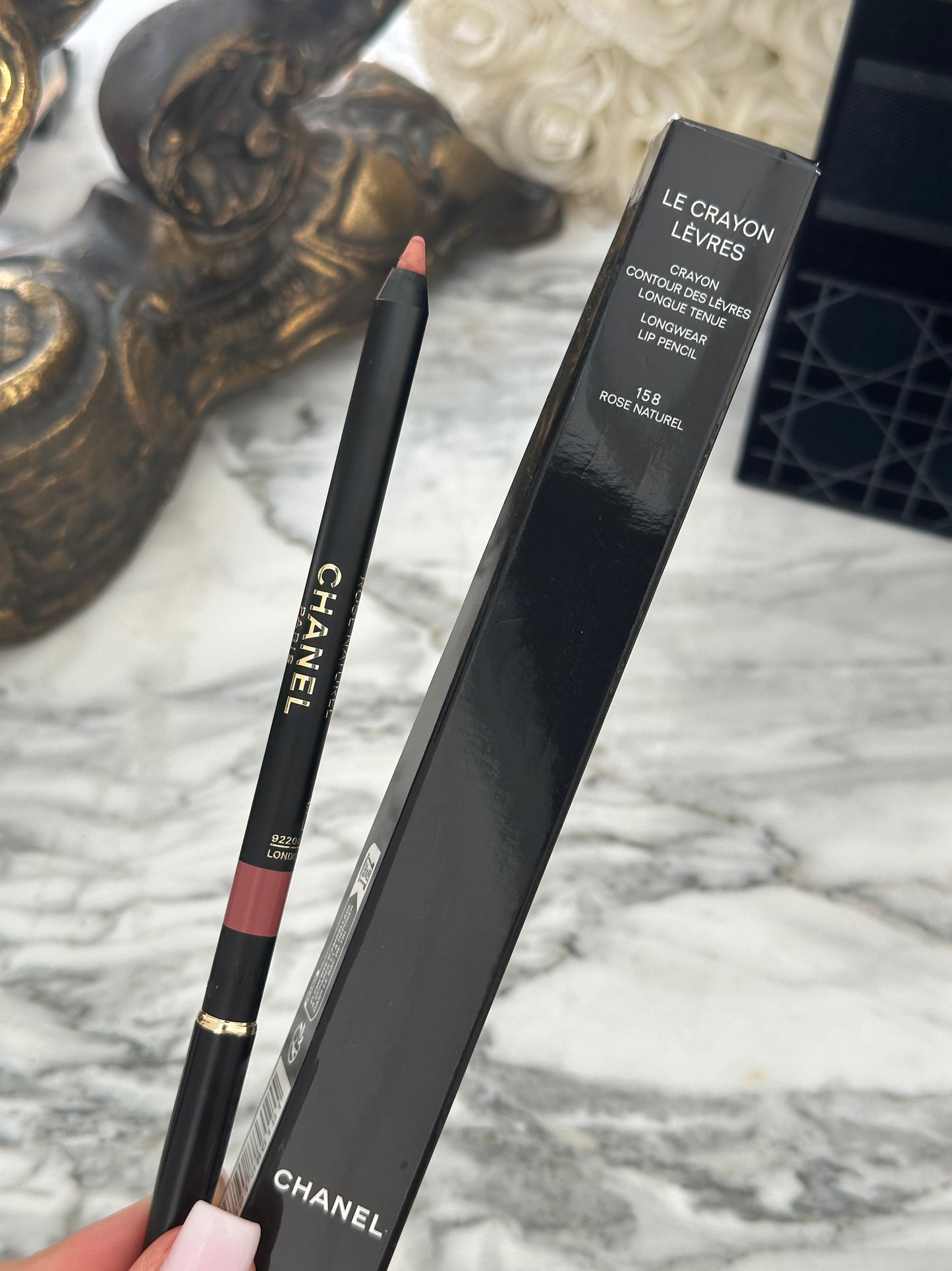 CHANEL Le Crayon Lèvres
Longwear Lip Pencil (158)