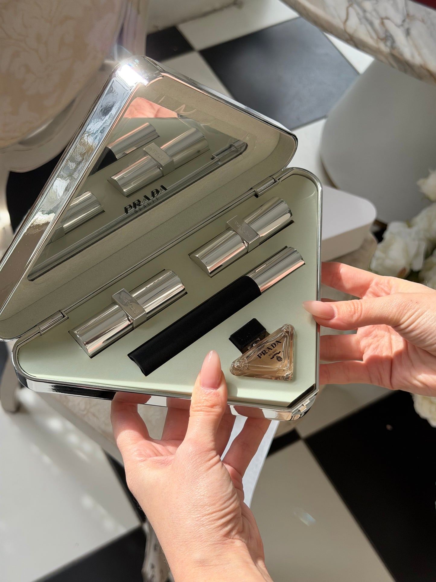 PRADA Beauty Clutch Essentials Case Set
