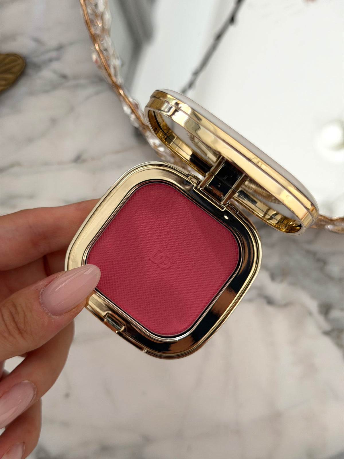 DOLCE&GABBANA
Cheek&Eyes Match - Lasting Blush & Eyshadow Powder (04)