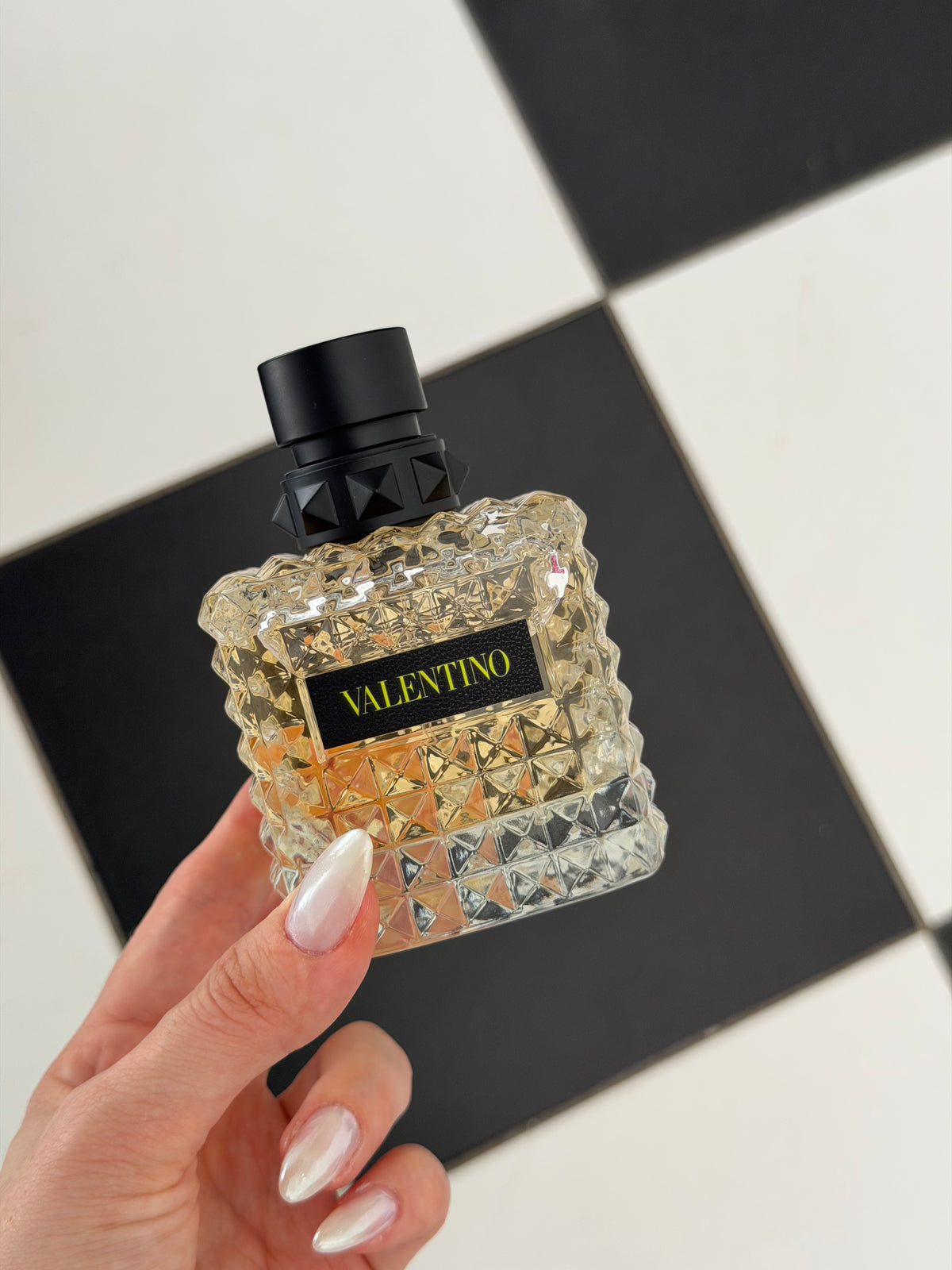 VALENTINO Born In Roma Yellow Dream For Her - Eau De Parfum Spray 100ml