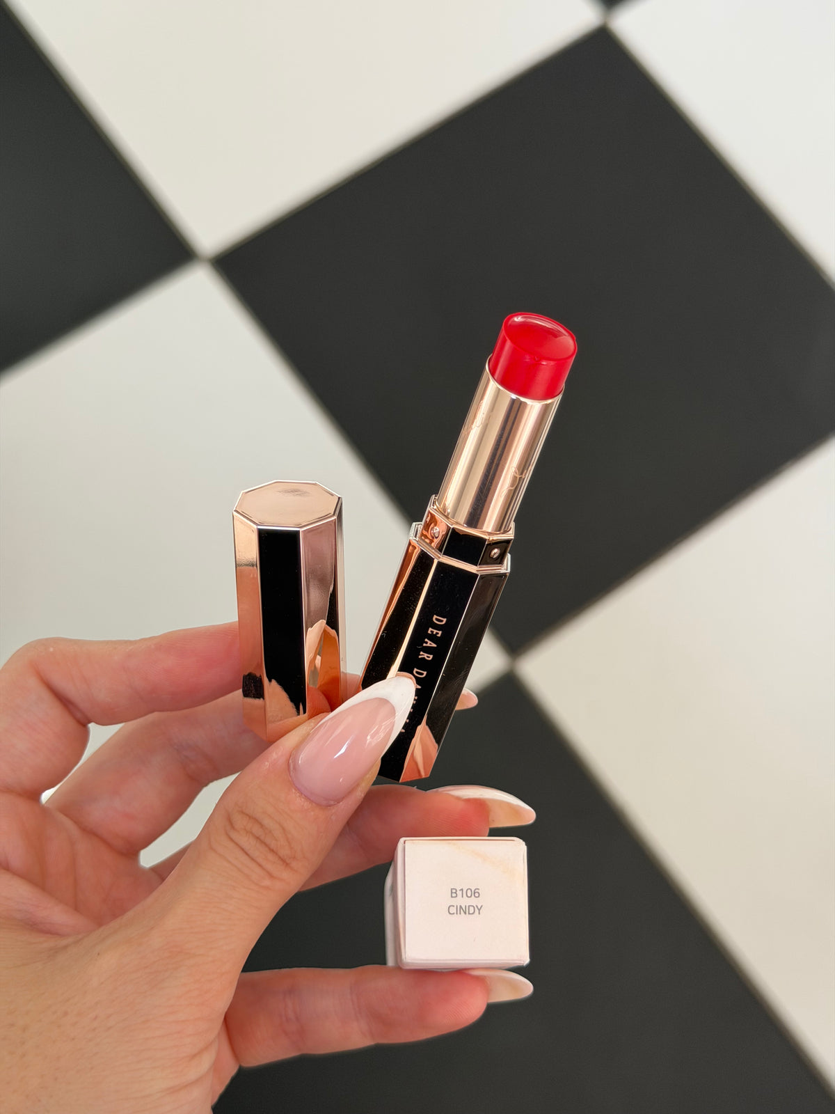 DEAR DAHLIA Blooming Edition - Cindy
Lip Paradise Color Balm - Lip Balm