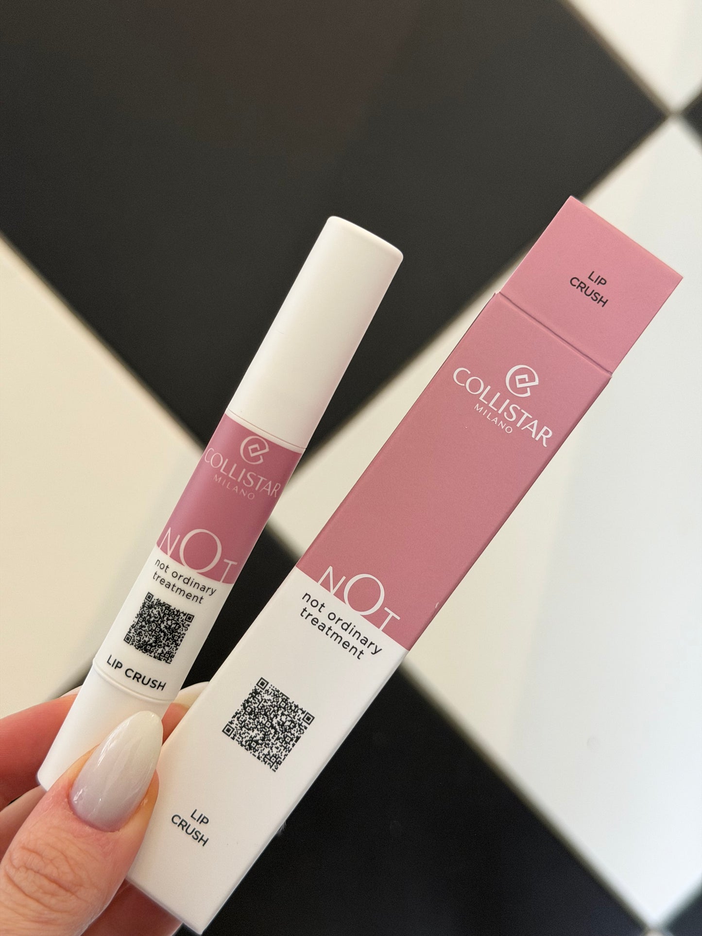 COLLISTAR
Not Lip Crush
"Plump&Smile" Treatment