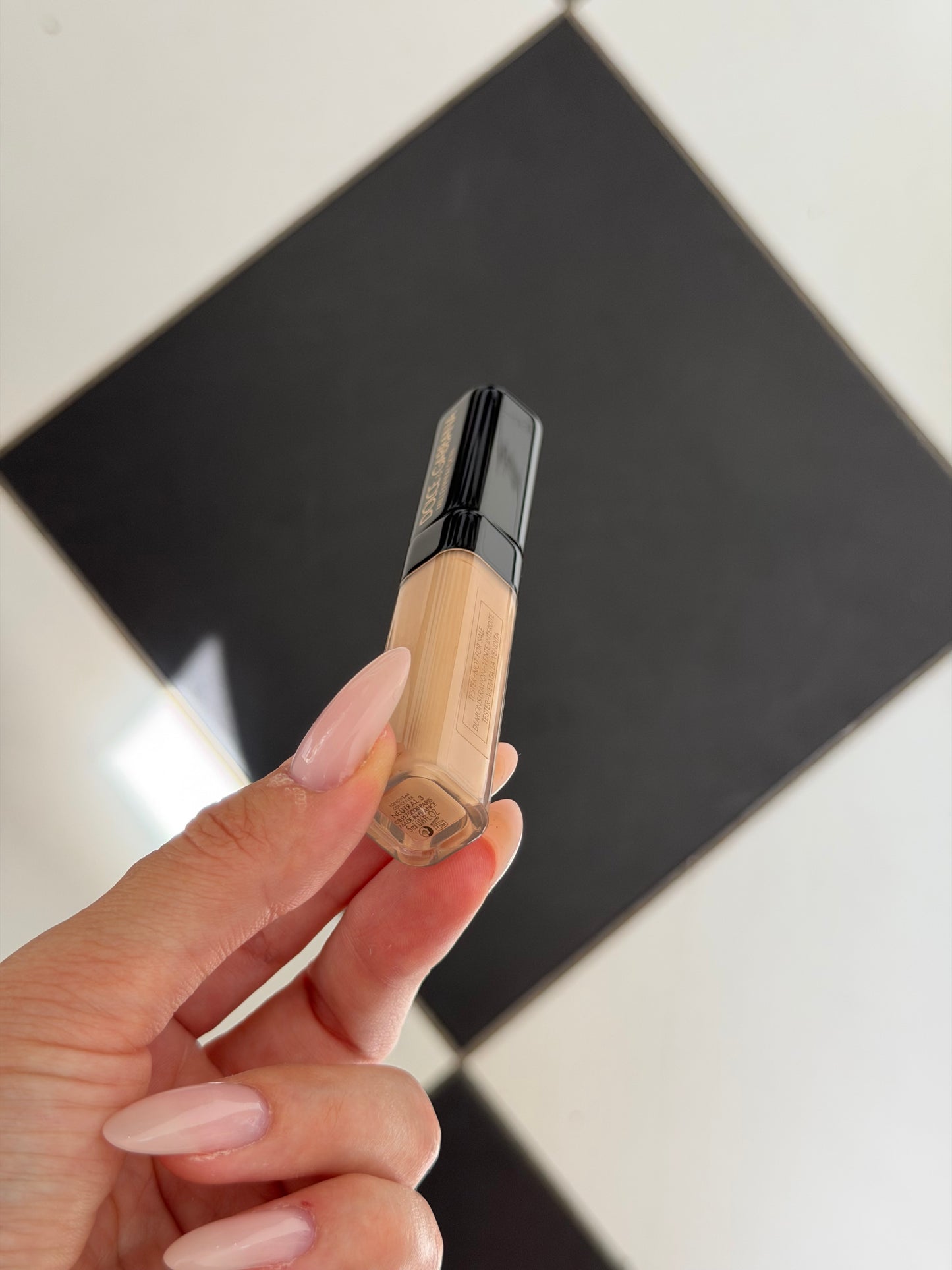 DOLCE&GABBANA
Millennial Skin Longwear Concealer (3)