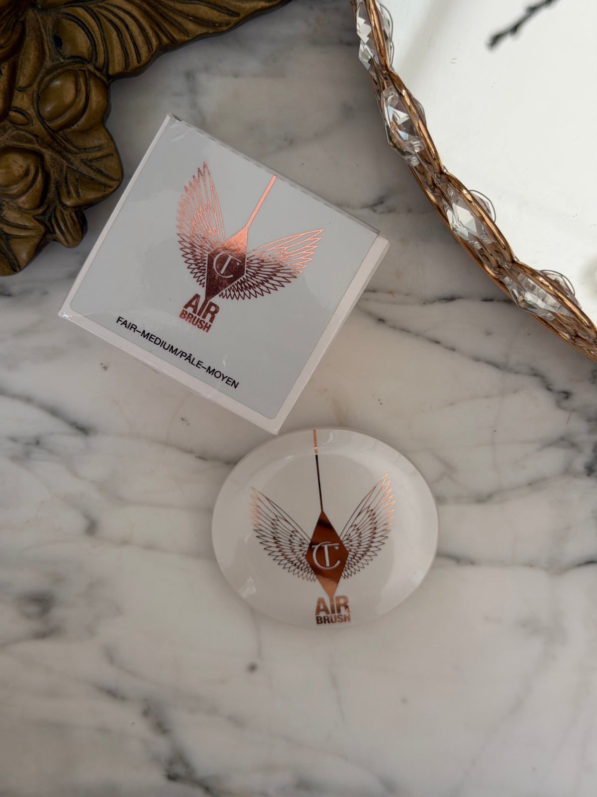 CHARLOTTE TILBURY Airbrush Brightening Flawless Finish Powder - Fair-Medium