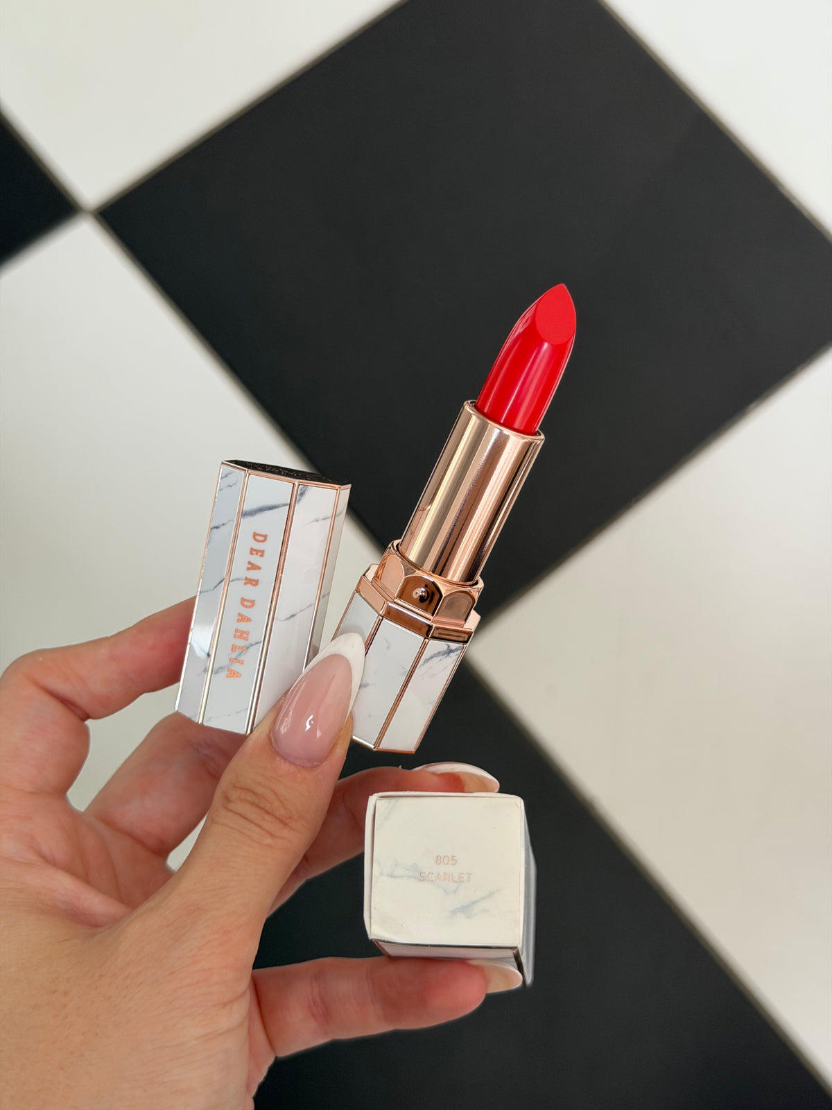 DEAR DAHLIA Lip Paradise Intense Satin Lipstick - Scarlet