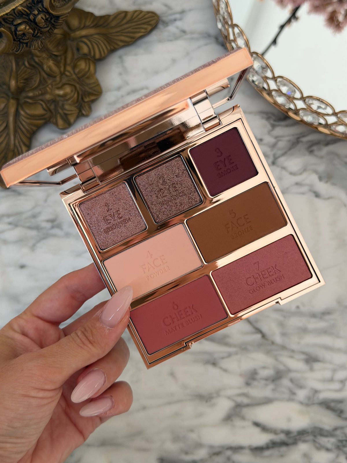 CHARLOTTE TILBURY Hollywood Instant Look In A Palette - Dreamy Bronzed Beauty