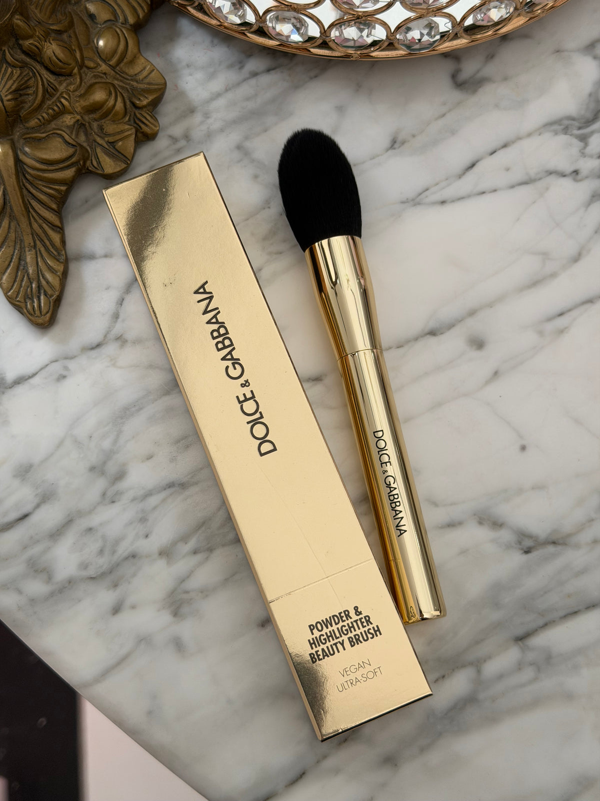 DOLCE&GABBANA Powder & Highlighter Beauty Brush
Vegan - Ultra-Soft