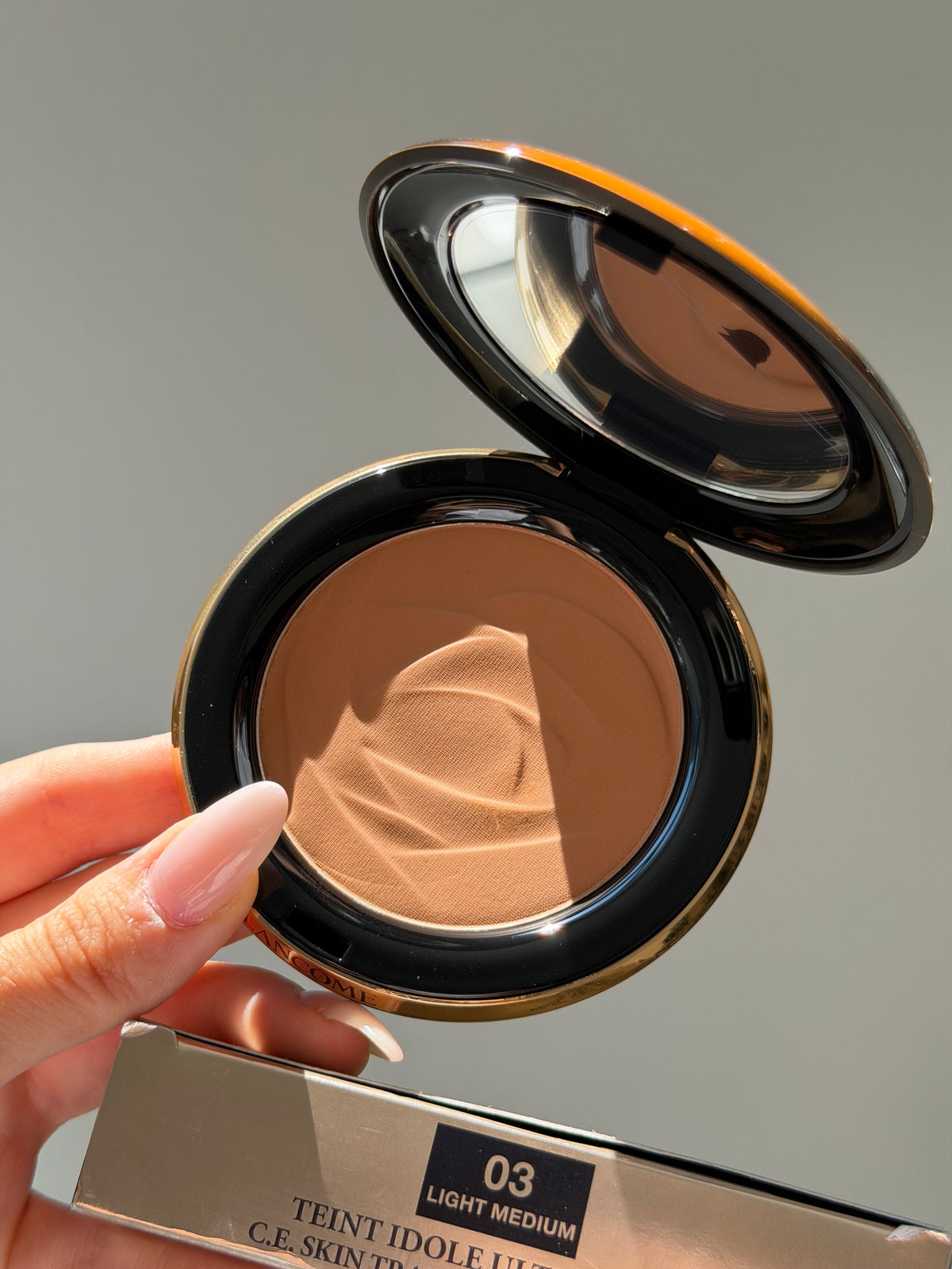 LANCOME Teint Idole Ultra Wear C.E Skin Transforming Bronzer (03)