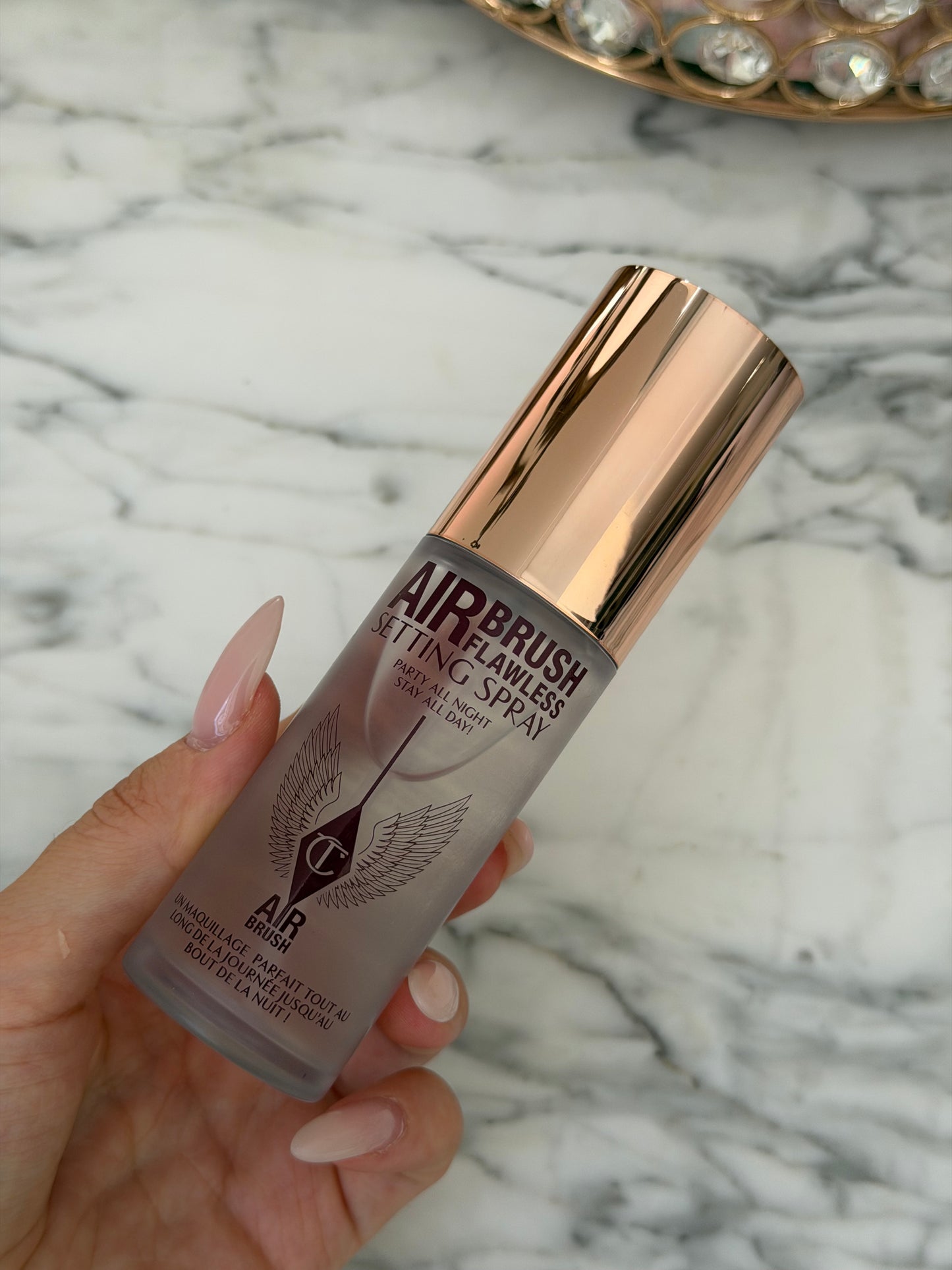 CHARLOTTE TILBURY
Airbrush Flawless Setting Spray