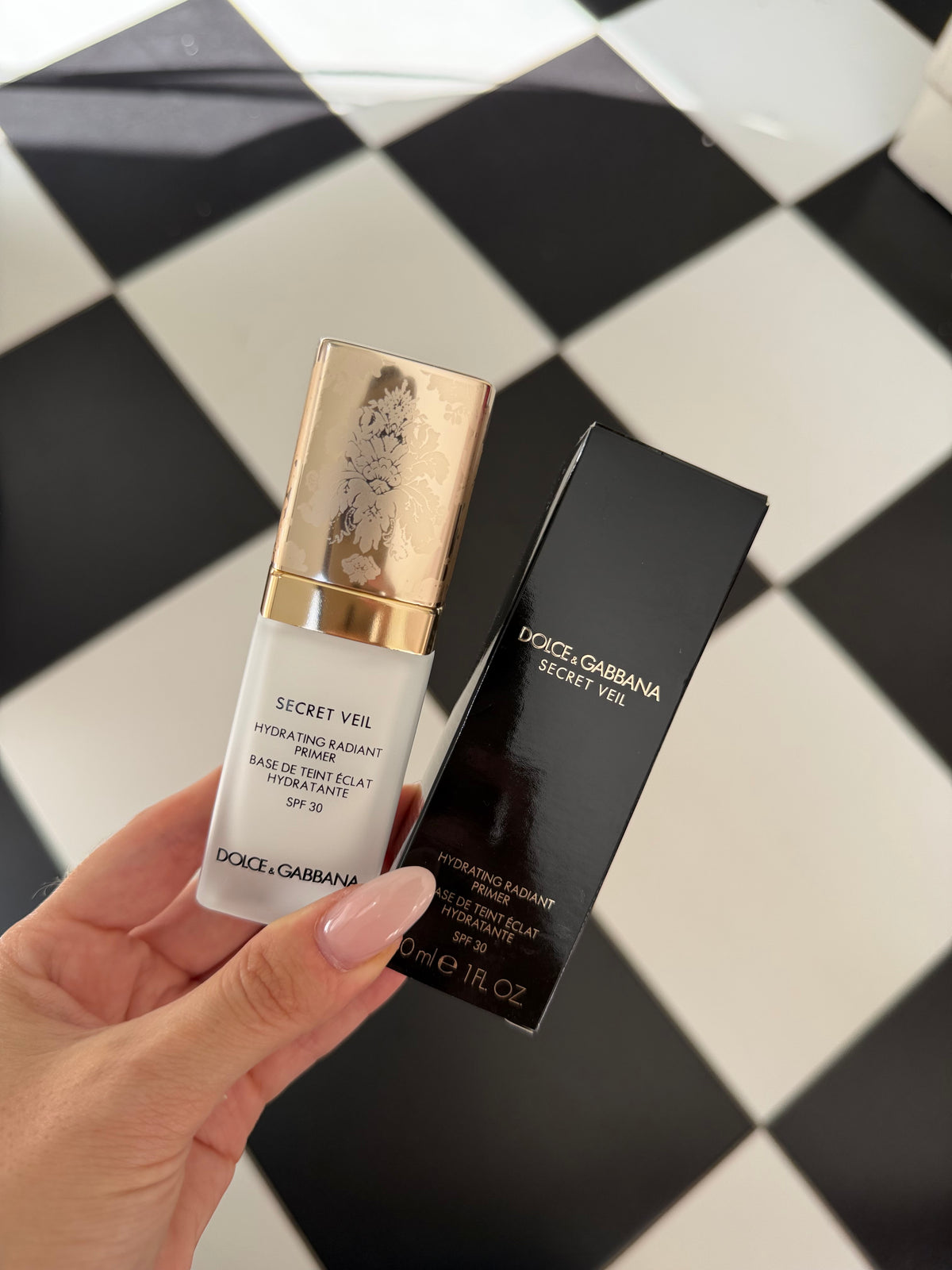 DOLCE&GABBANA
Secret Veil Hydrating Radiant Primer SPF30