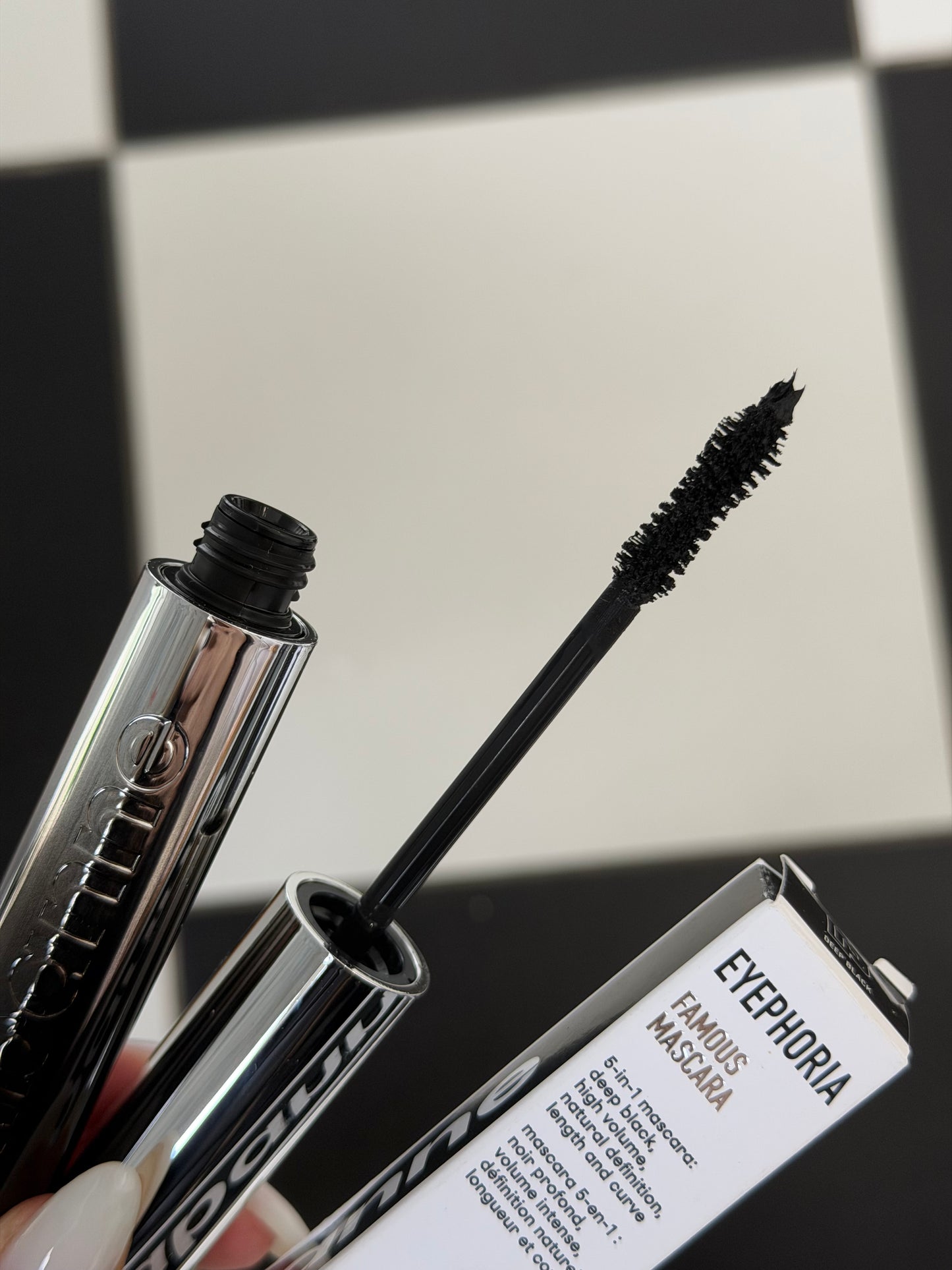 PACO RABANNE
Eyephoria Famous Mascara - Voluminizing 5-in-1
