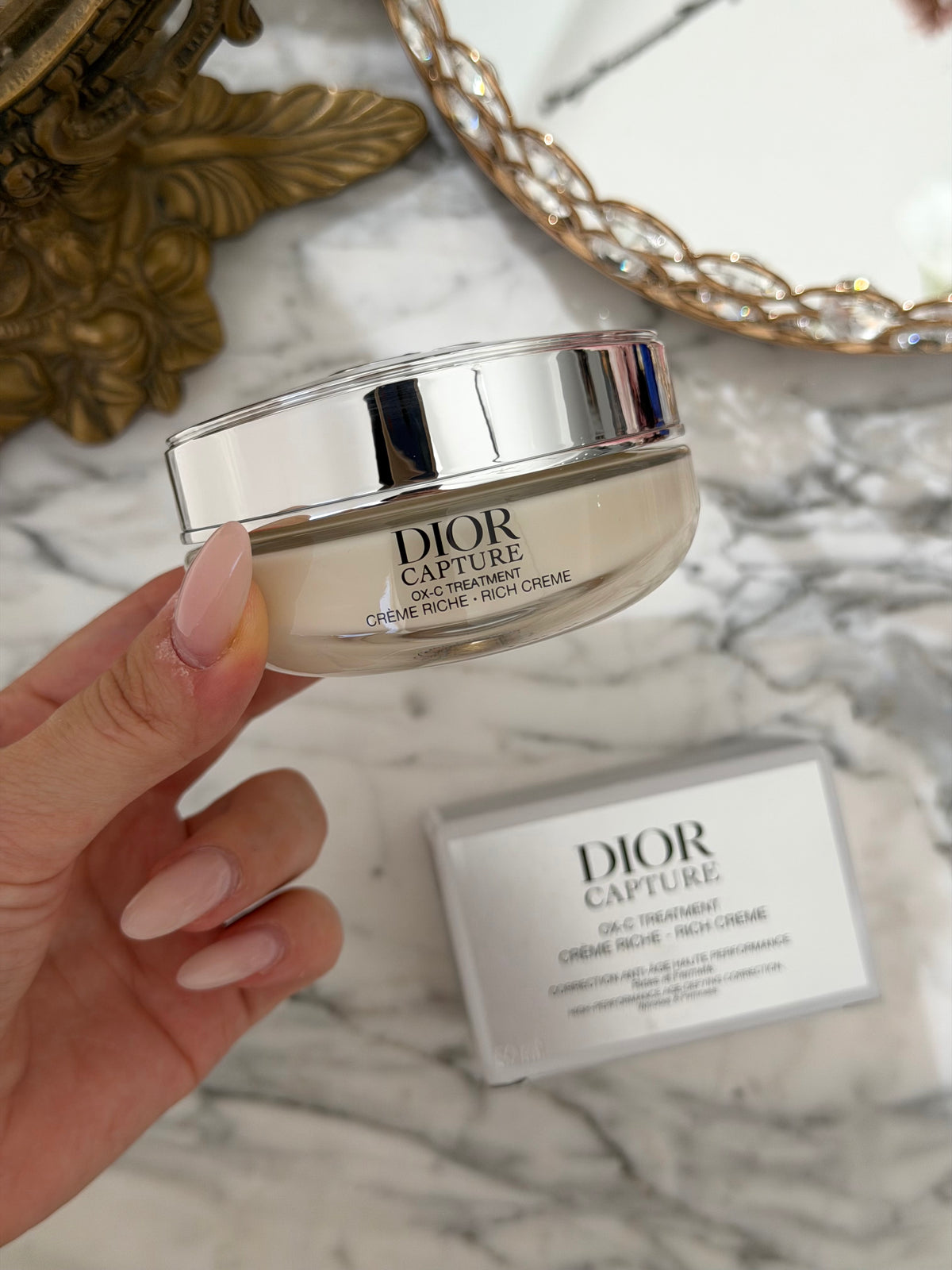DIOR Capture Rich Cream OX-C Treatment
Face Cream - Rich Texture - Age-Defying Correction - Wrinkles and Firmness