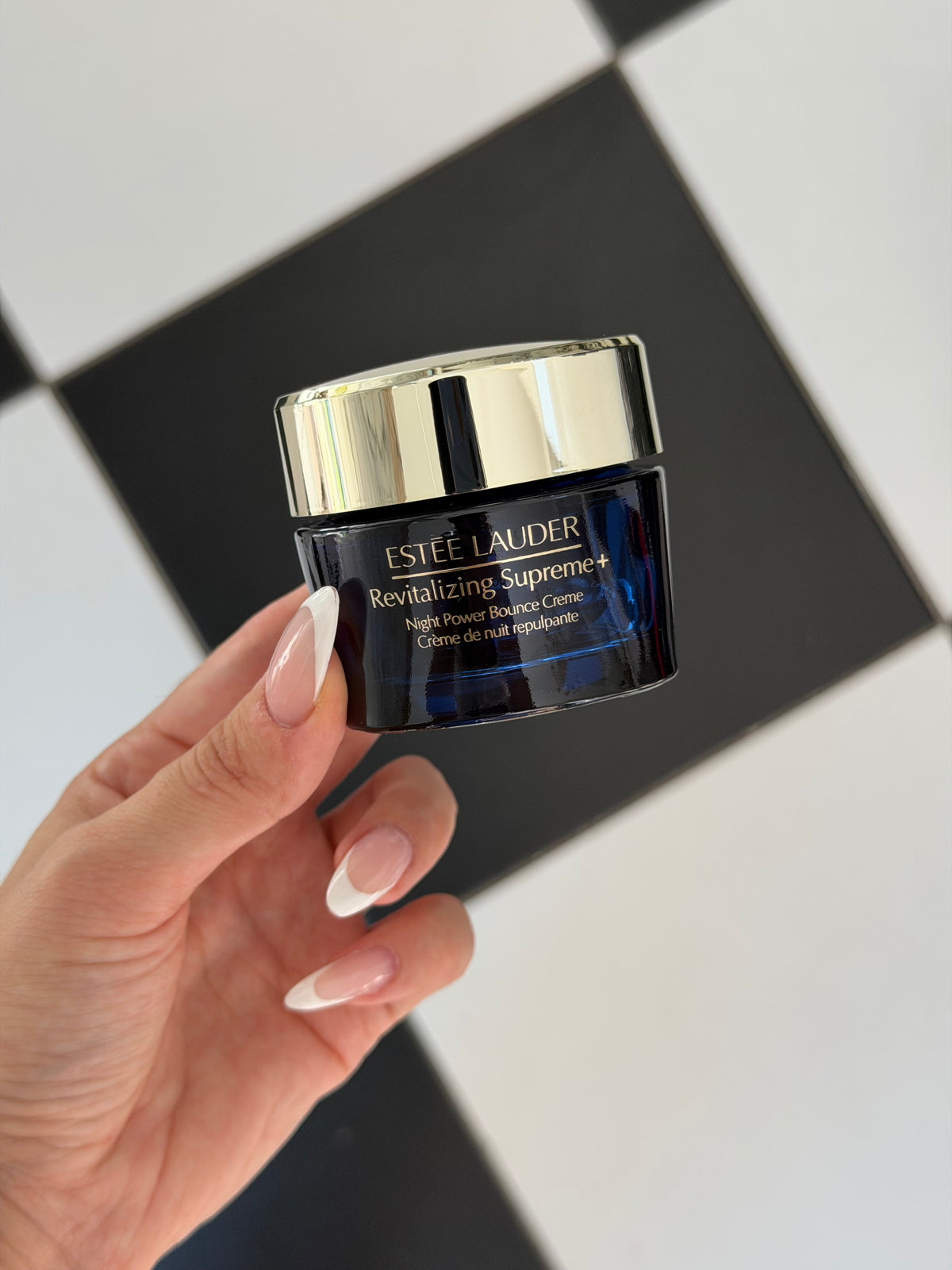 ESTEE LAUDER Revitalizing Supreme+
Night Power Bounce Creme Moisturizer