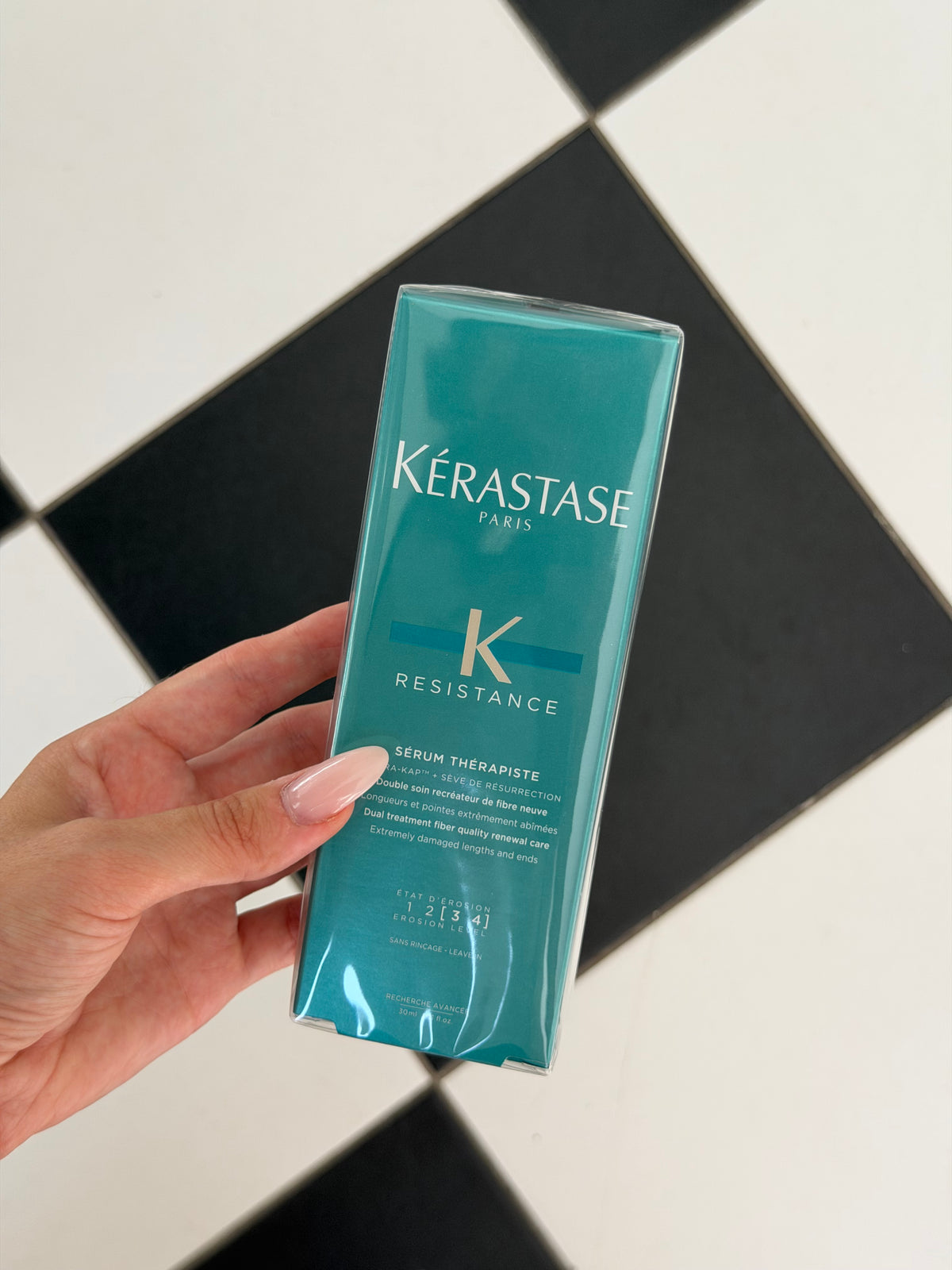 KÉRASTASE Resistance
Sérum Thérapiste - Hair Serum
