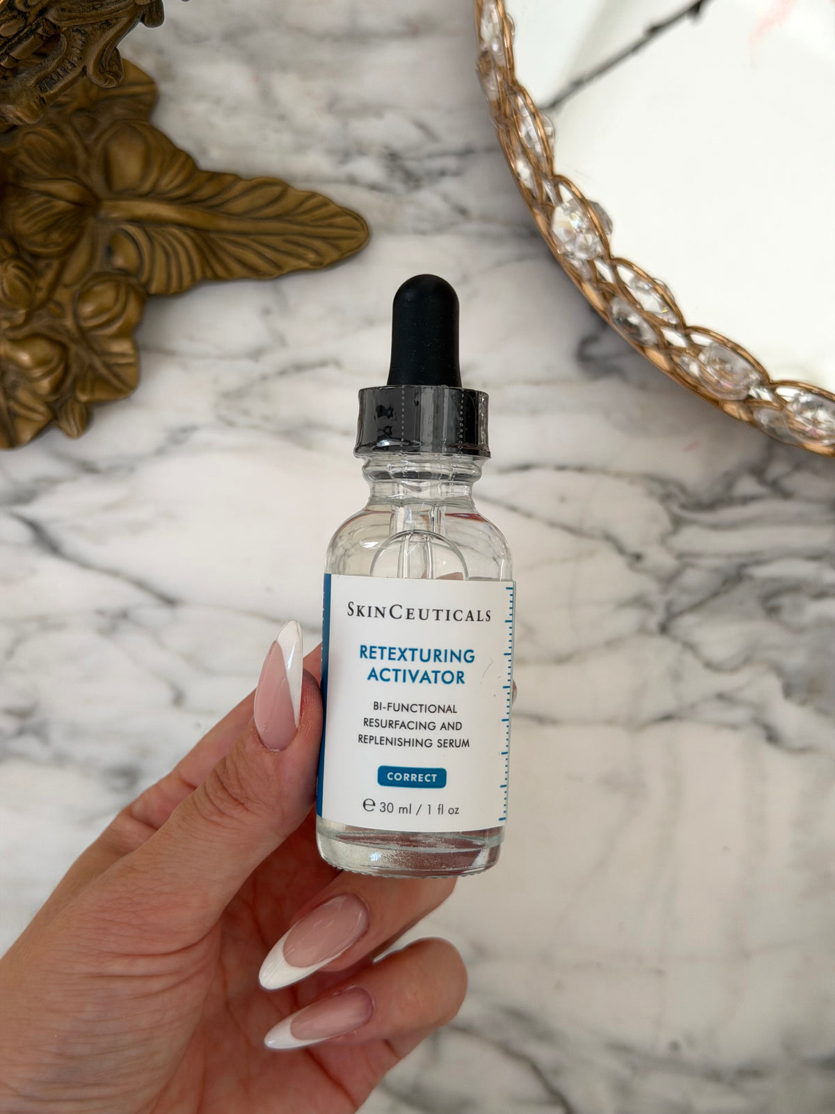 SKINCEUTICALS Retexturing Activator
Face Exfoliator And Resurfacing Serum