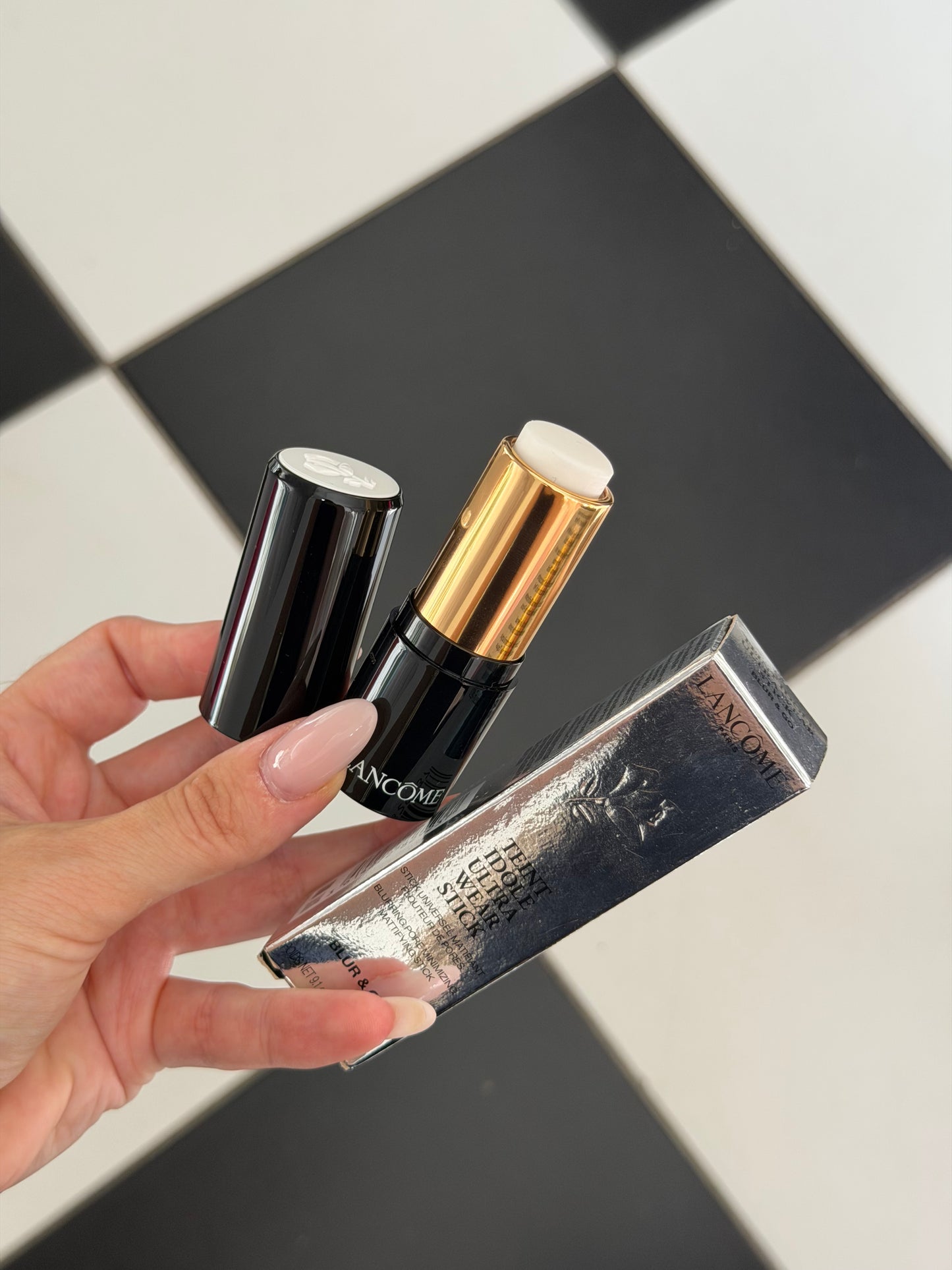LANCÔME Teint Idôle Ultra Wear Blur & Go - Universal Pore Minimizing Mattifying Stick