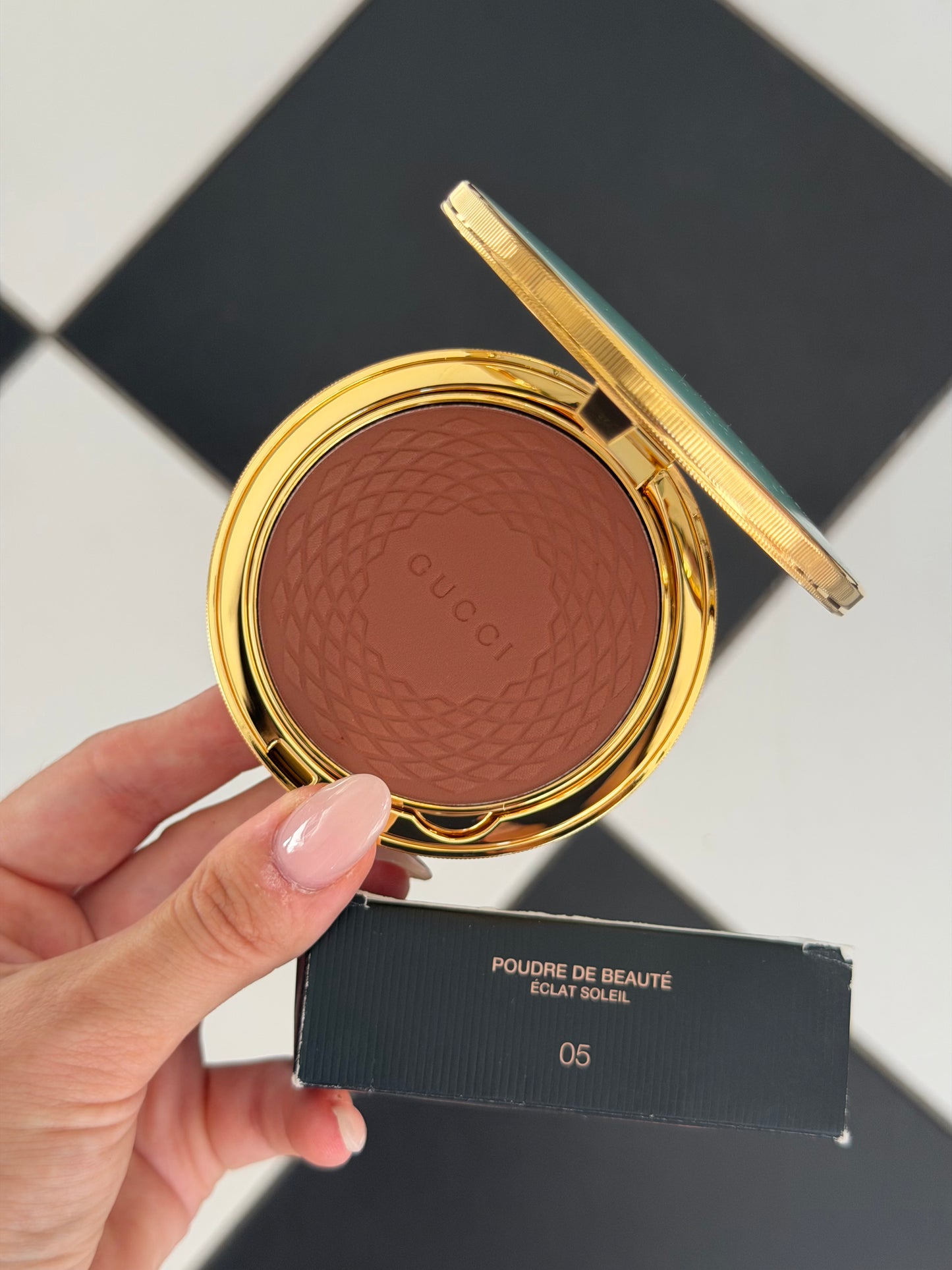GUCCI Poudre De Beauté Éclat Soleil - Bronzing Powder (05)