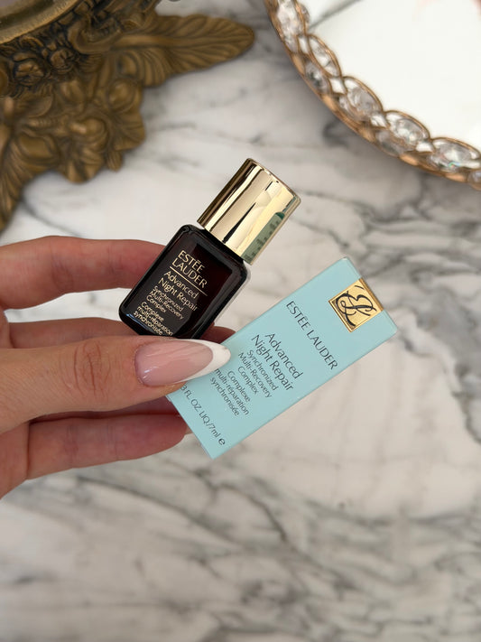 ESTEE LAUDER Advanced Night Repair Serum (7ml)
Synchronized Multi-Recovery Complex