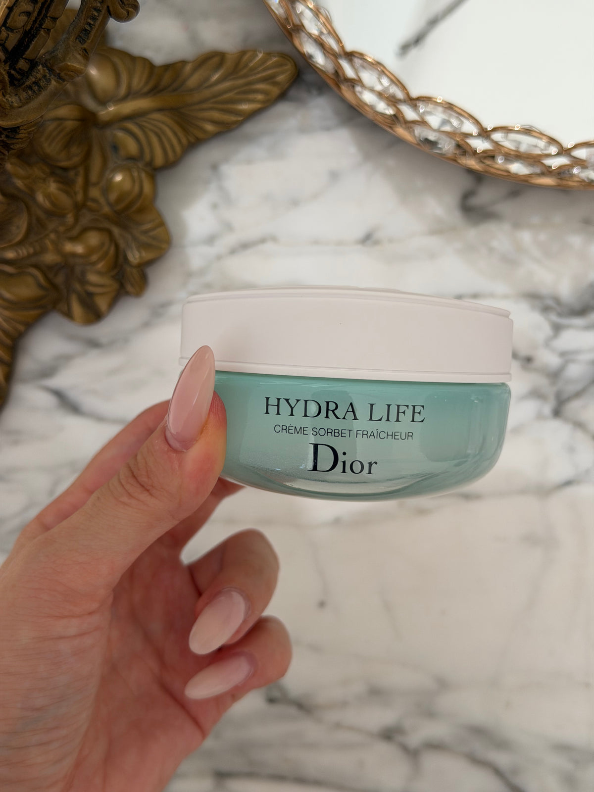 DIOR Hydra Life Fresh Sorbet Creme
Hydrating Face and Neck Cream - Hydrates, Plumps and Enhances