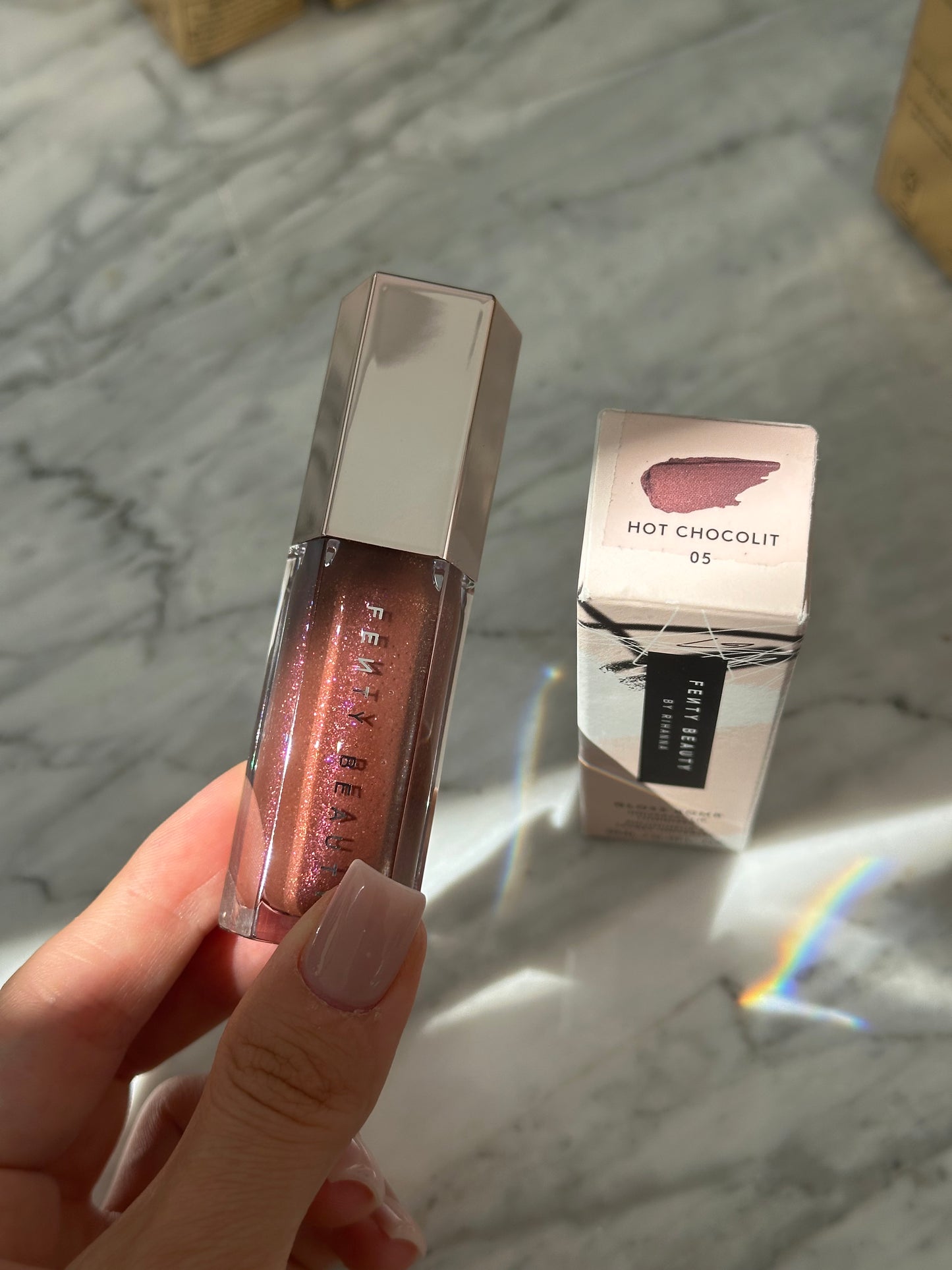FENTY BEAUTY Gloss Bomb Universal Lip Luminizer (05)
