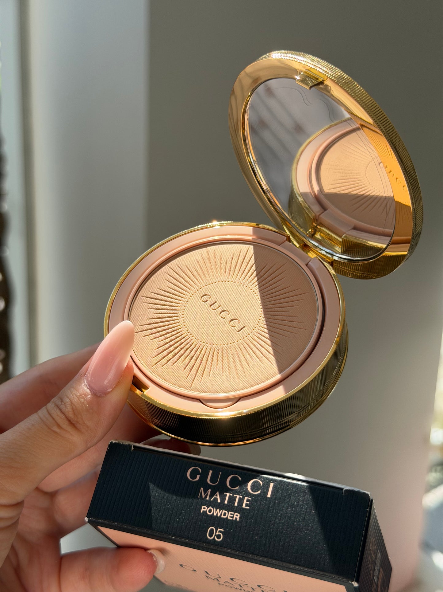 GUCCI Matte Face Powder - Blurring & Mattifying Tinted, Natural Matte (05)