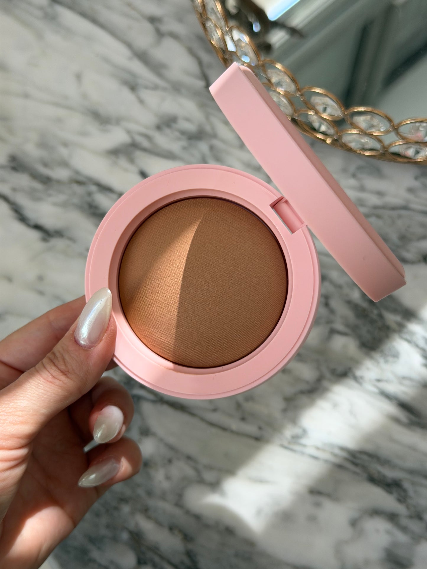 P.LOUISE The Cheek Of It Baked Bronzer - Caramelted