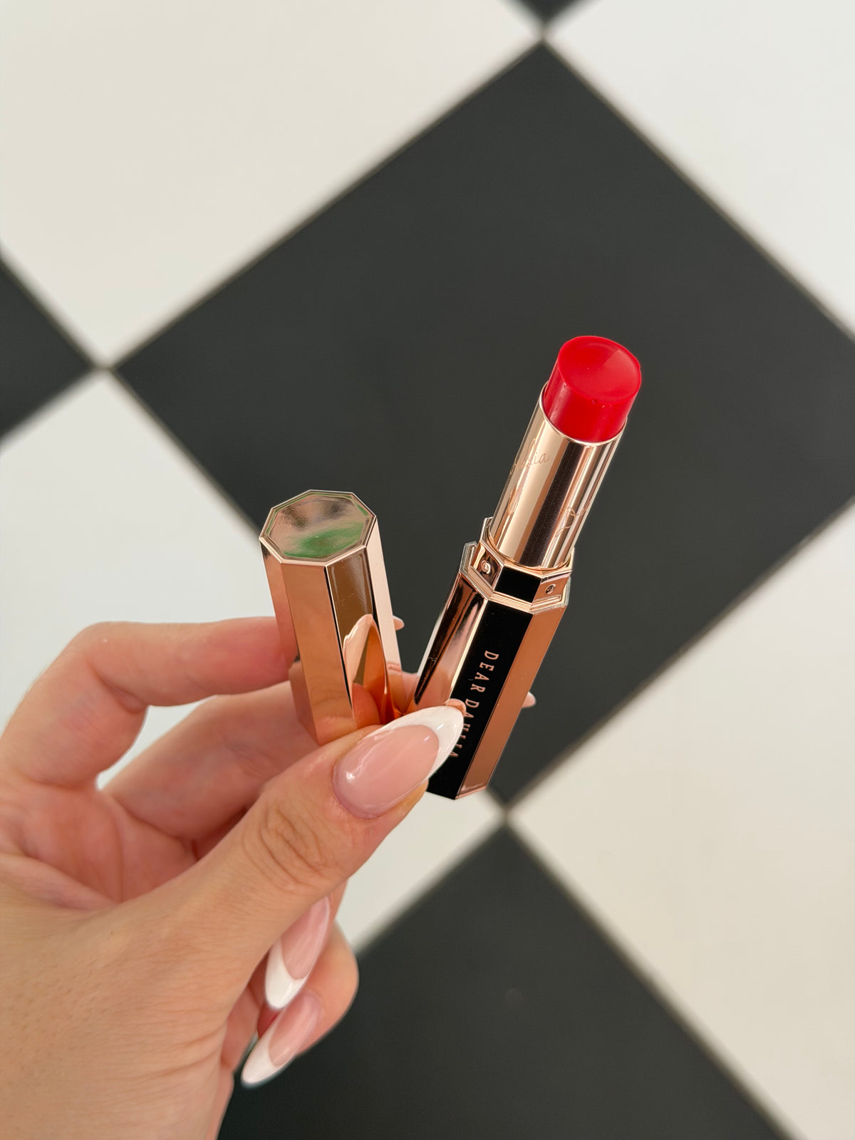DEAR DAHLIA Blooming Edition - Cindy
Lip Paradise Color Balm - Lip Balm