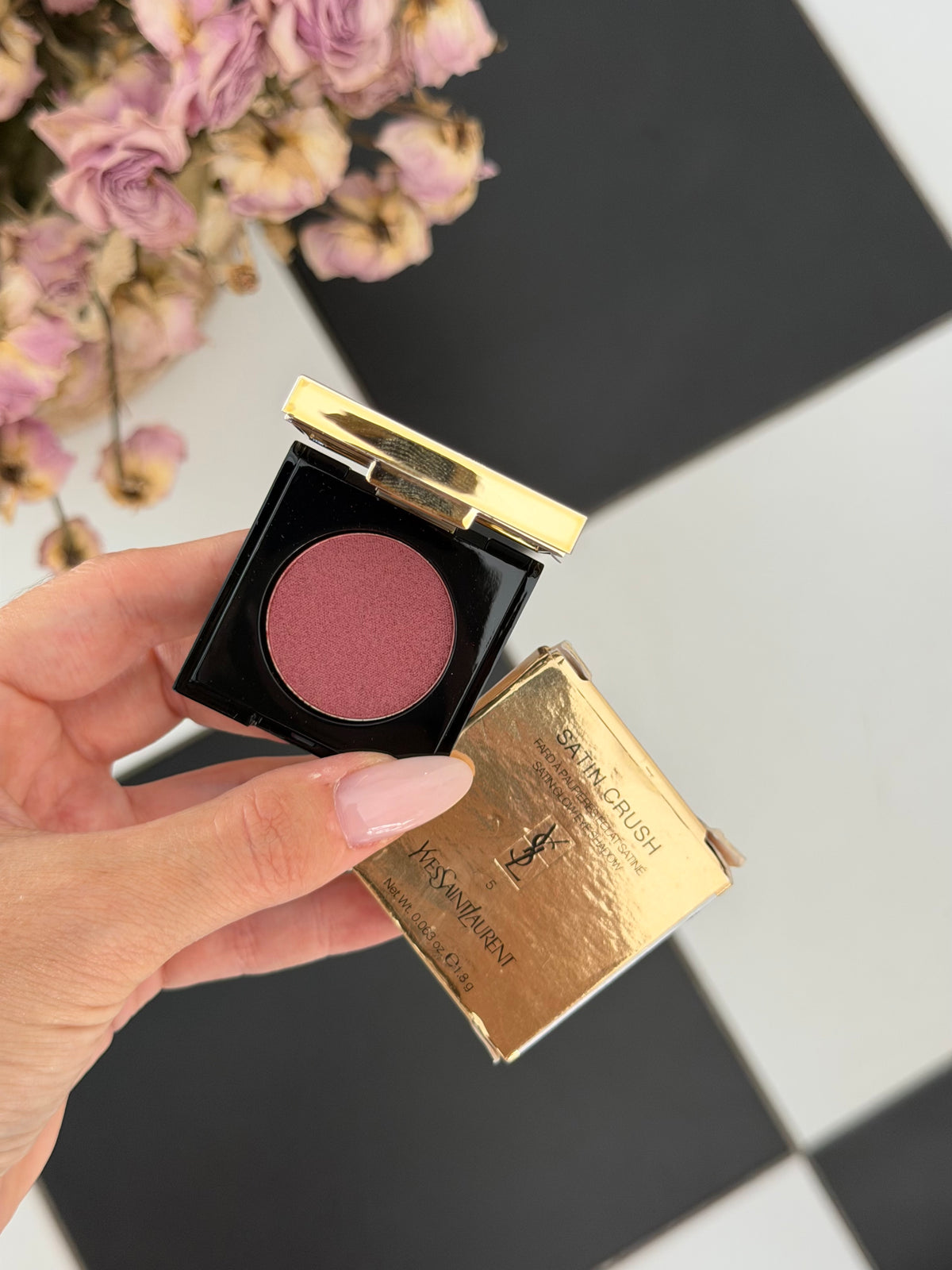 YSL Satin Crush Mono Eyeshadow (5)
