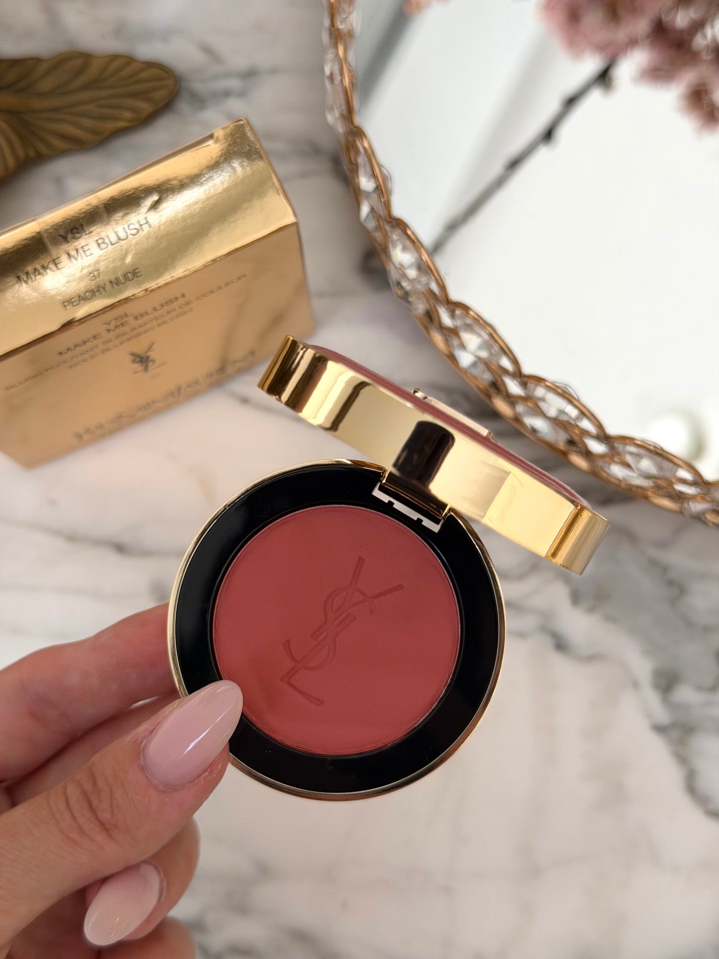 YSL Make Me Blush - Bold Blurring Blush (37)