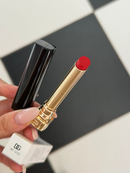 DOLCE&GABBANA My Comfy Matte Lipstick - My 14.03
Instant Rich Color & Hydration Lip Stylo