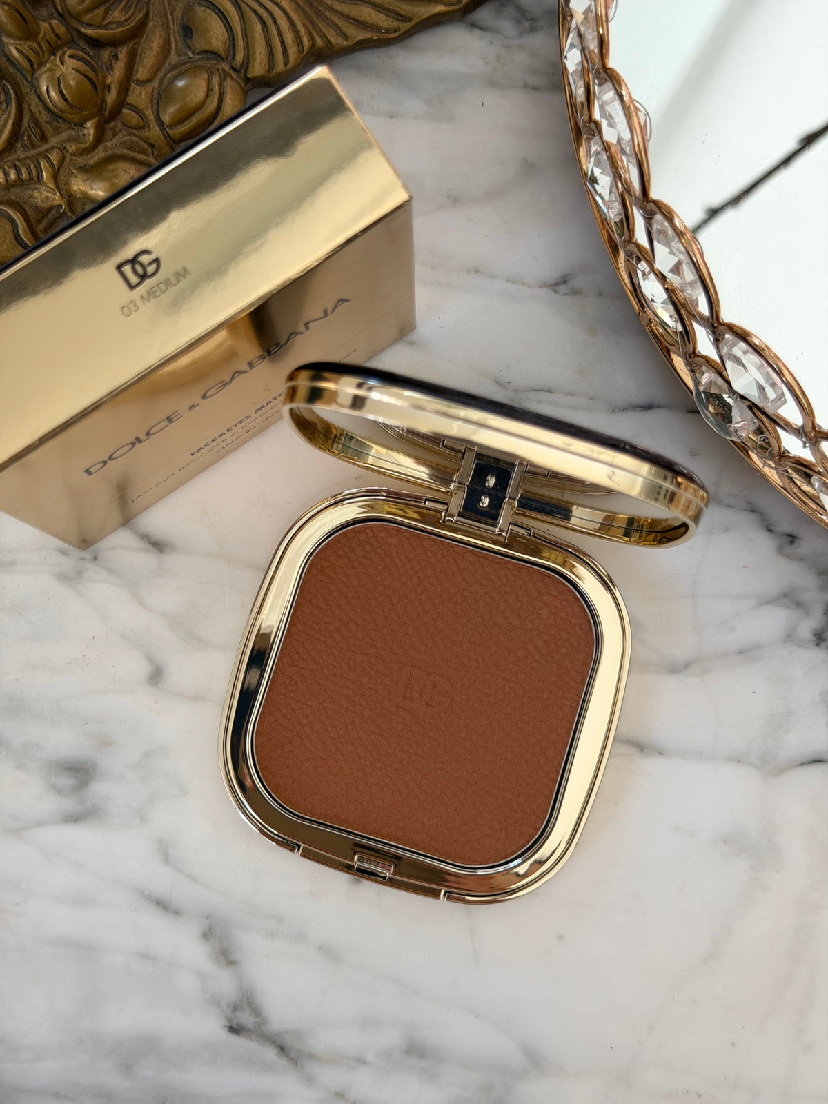 DOLCE&GABBANA Face&Eyes Match
Lasting Bronzer & Eyeshadow Powder (03)