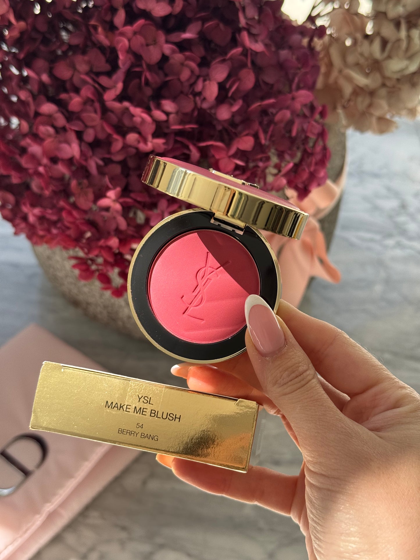 YSL Make Me Blush - Bold Blurring Blush (54)