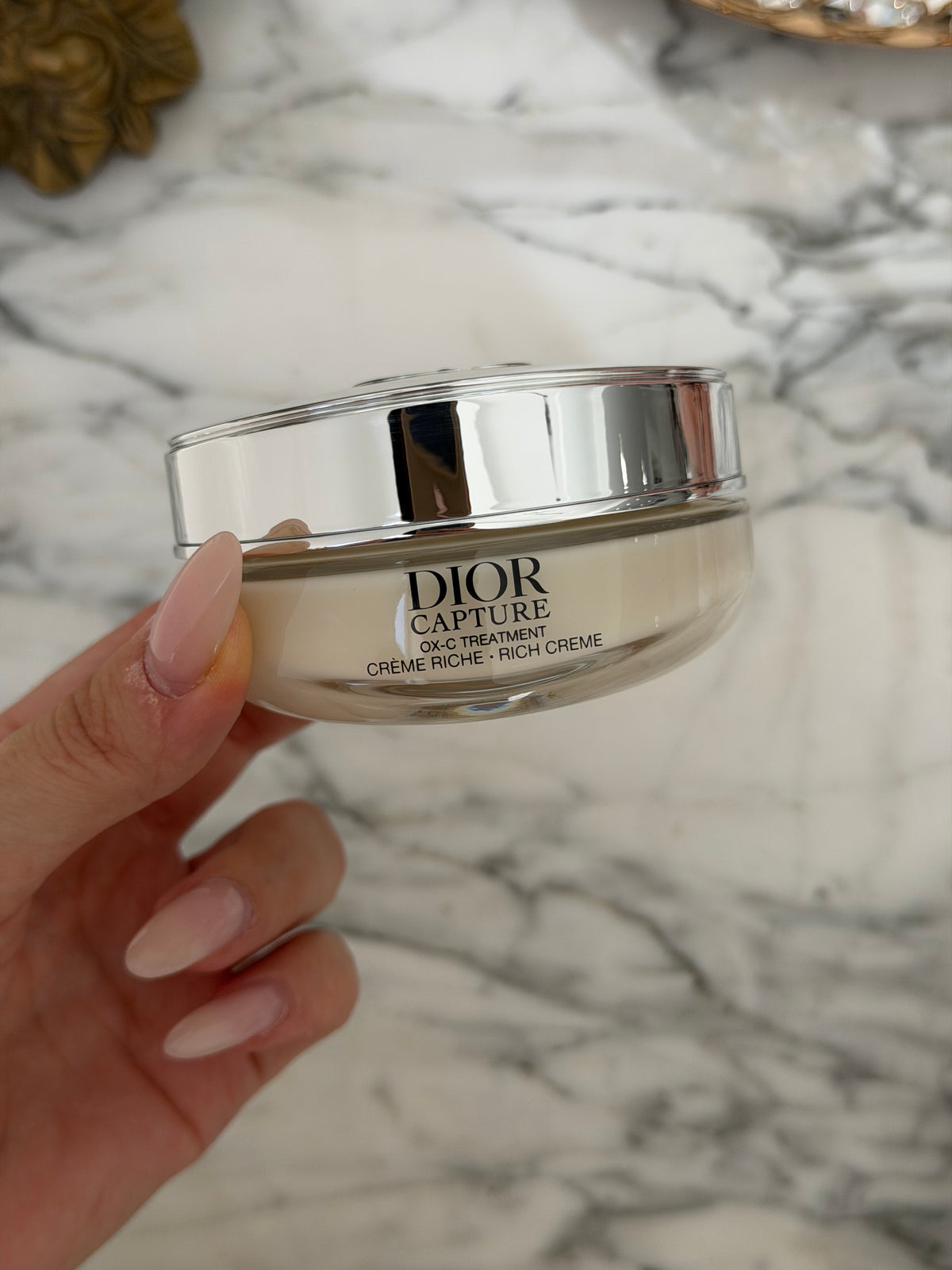 DIOR Capture Rich Cream OX-C Treatment
Face Cream - Rich Texture - Age-Defying Correction - Wrinkles and Firmness