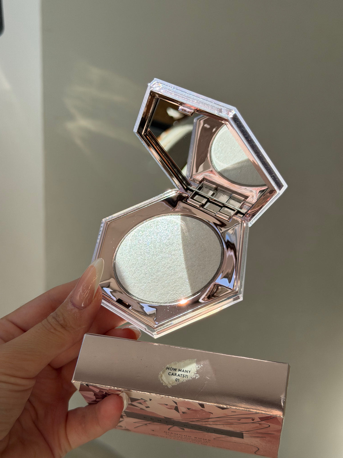 FENTY BEAUTY Diamond Bomb All-Over Diamond Veil Highlighter - How Many Carats?!