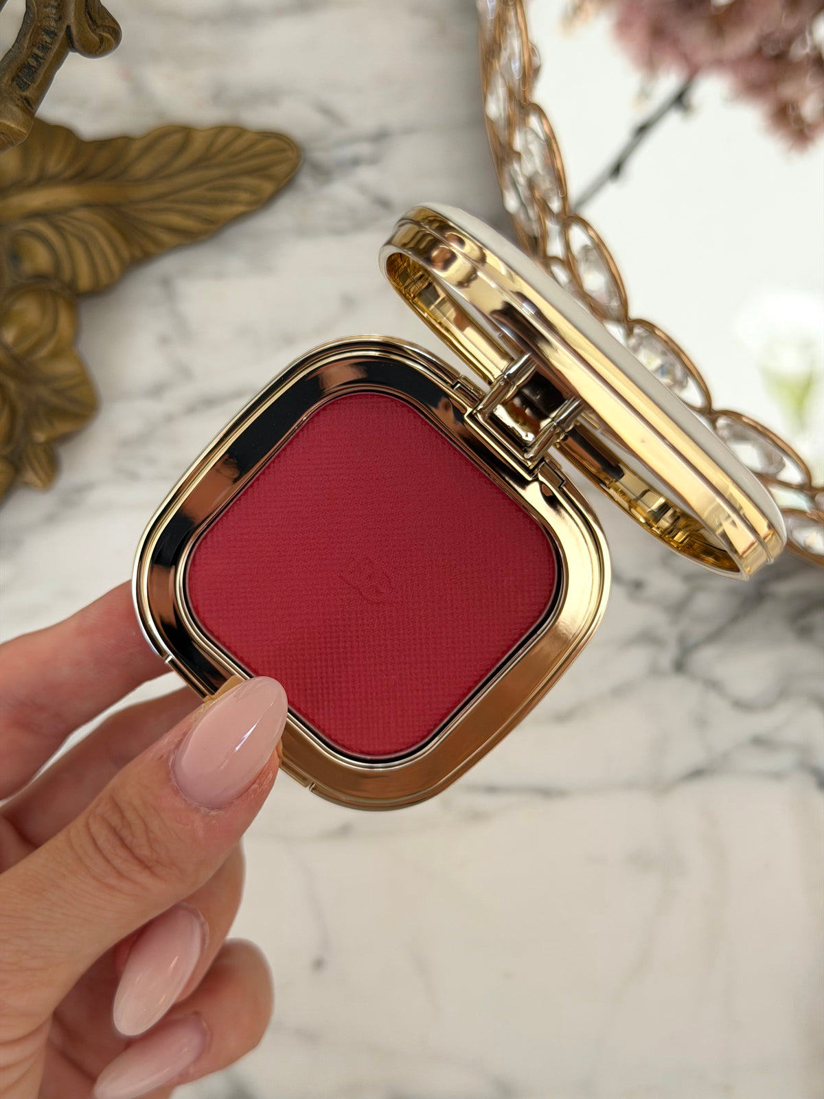 DOLCE & GABBANA
Cheek&Eyes Match - Lasting Blush & Eyshadow Powder (05)