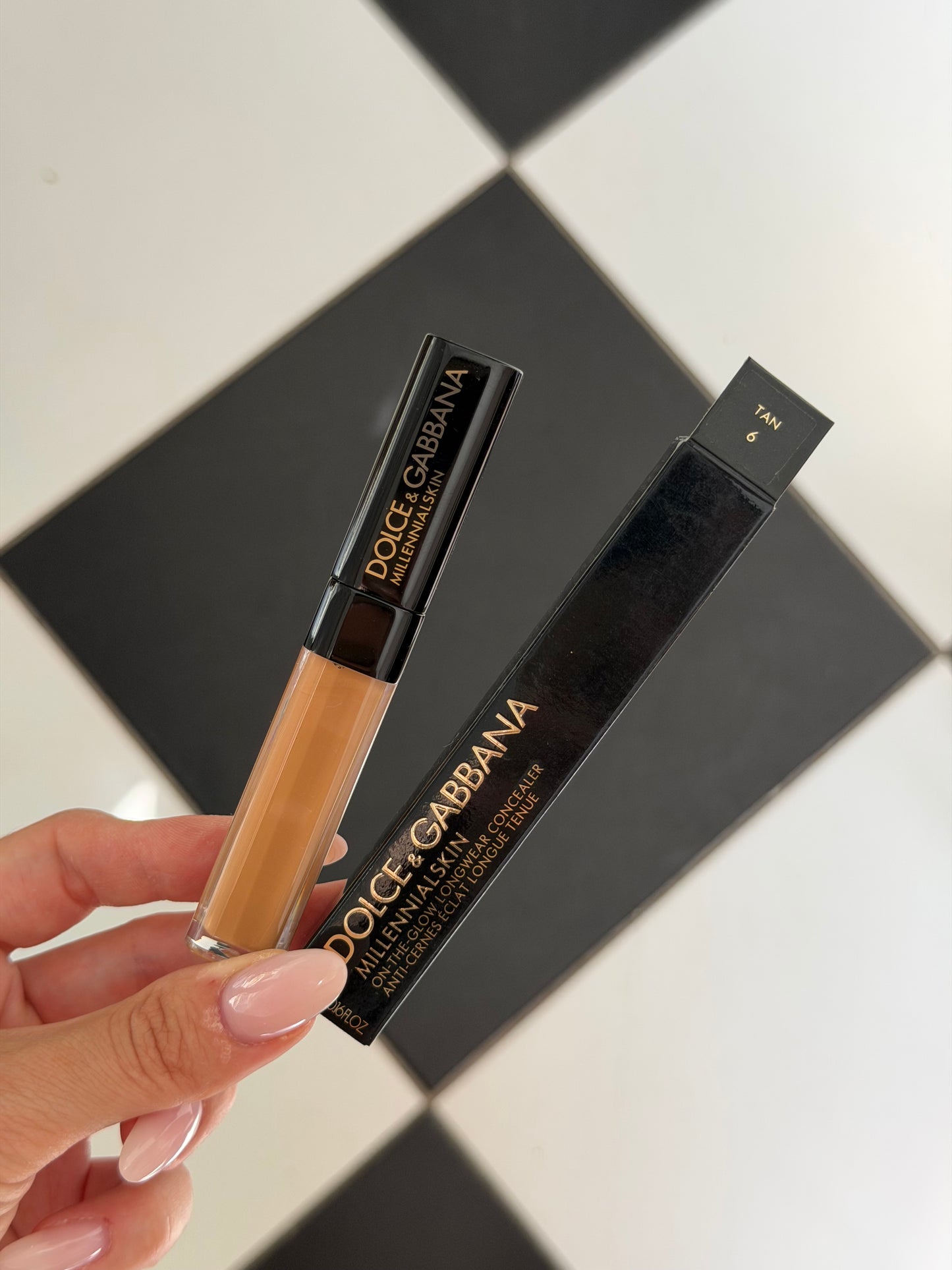 DOLCE&GABBANA
Millennial Skin Longwear Concealer (6)