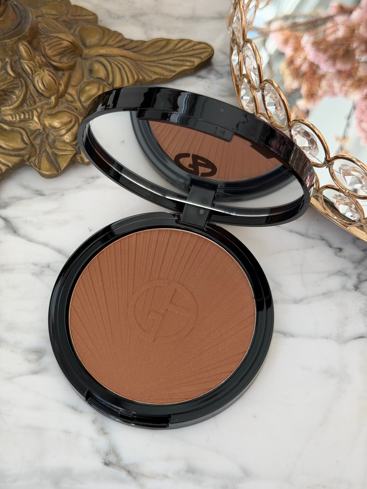 ARMANI Luminous Silk Longwear Creamy Bronzing Powder