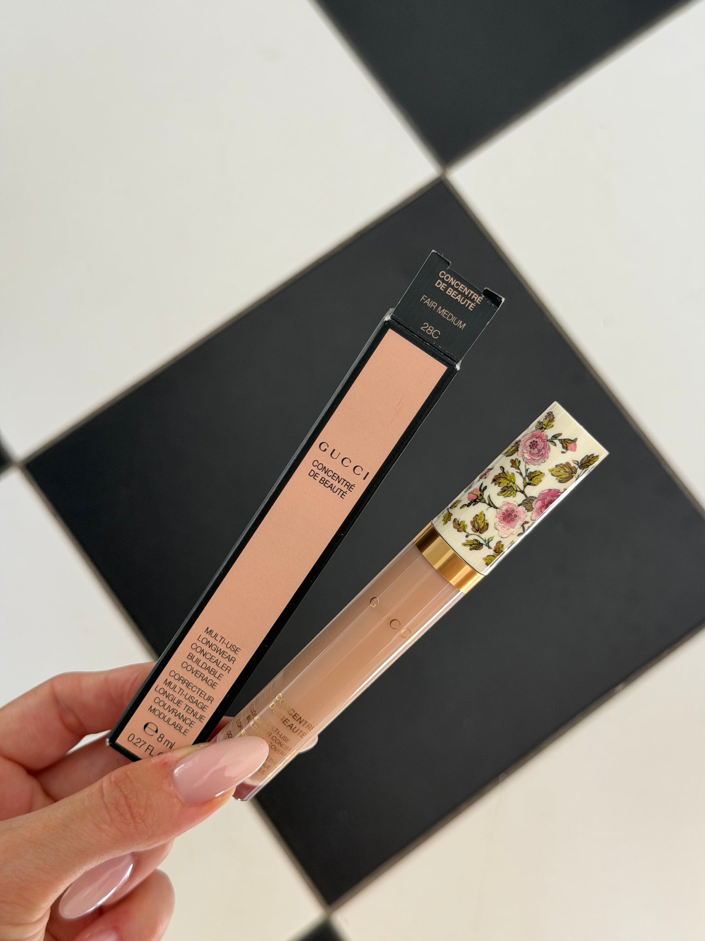 GUCCI Concentré De Beauté Multi-Use Longwear Concealer (28C)