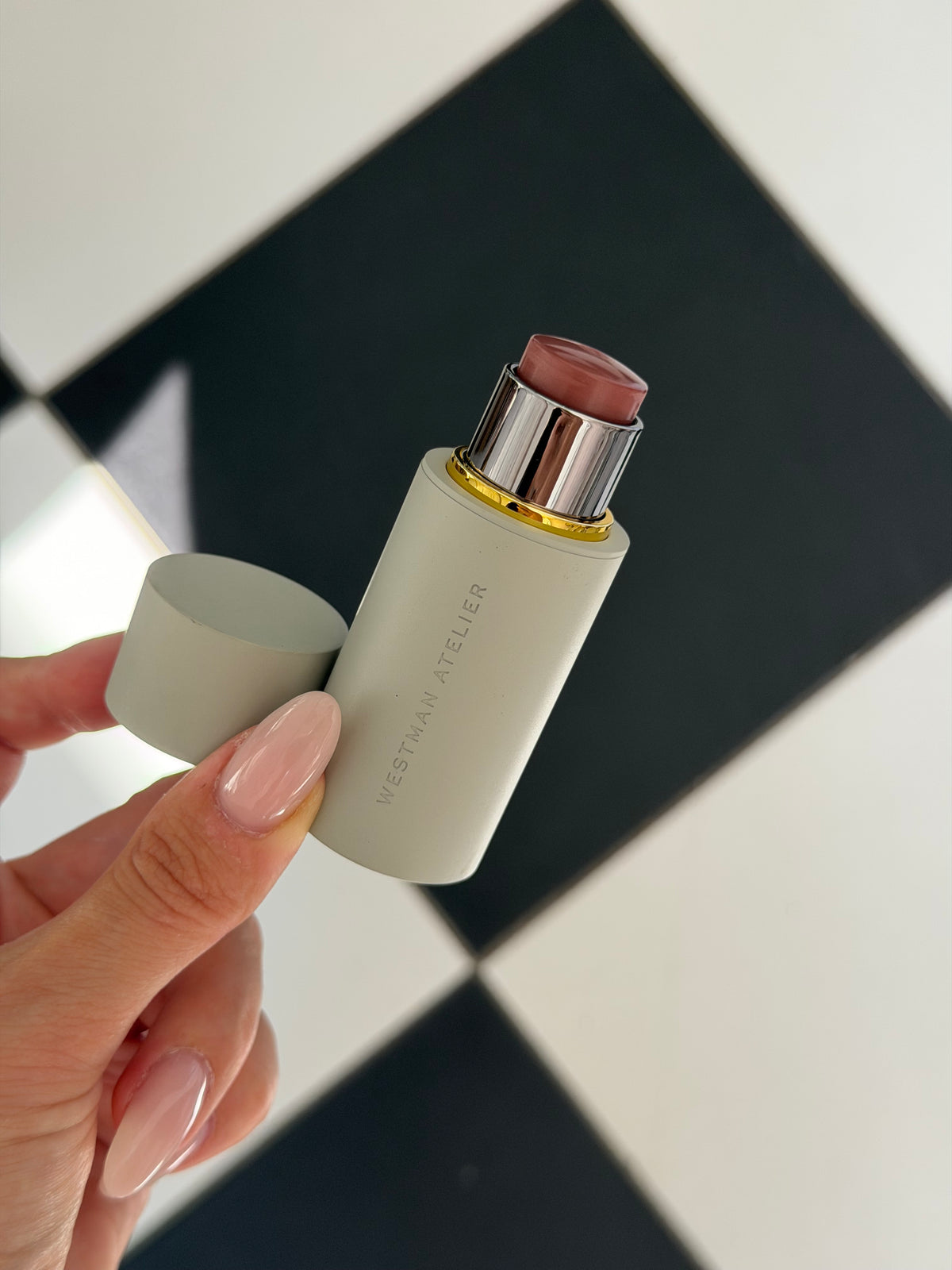WESTMAN ATELIER Baby Cheeks
Blush Stick - Red Berry