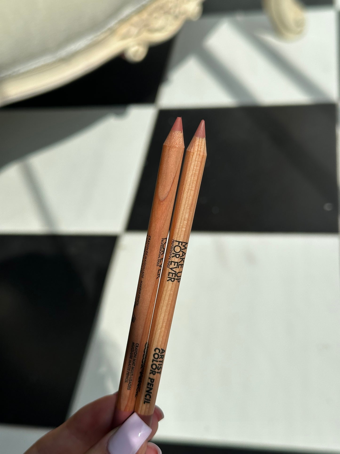MAKE UP FOR EVER 
Artist Color Pencil (604)
Brow, Eye & Lip Liner