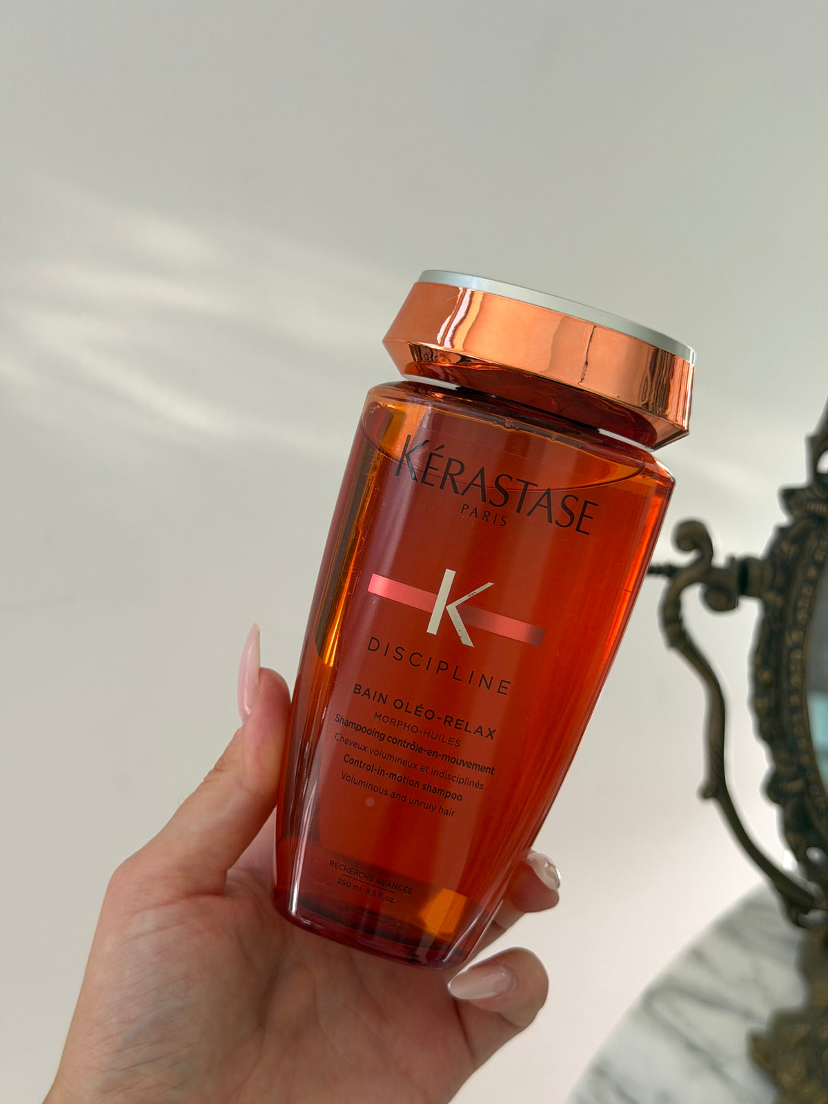 KÉRASTASE Discipline
Bain Oléo-Relax Shampoo
Coconut Oil For Frizzy Hair