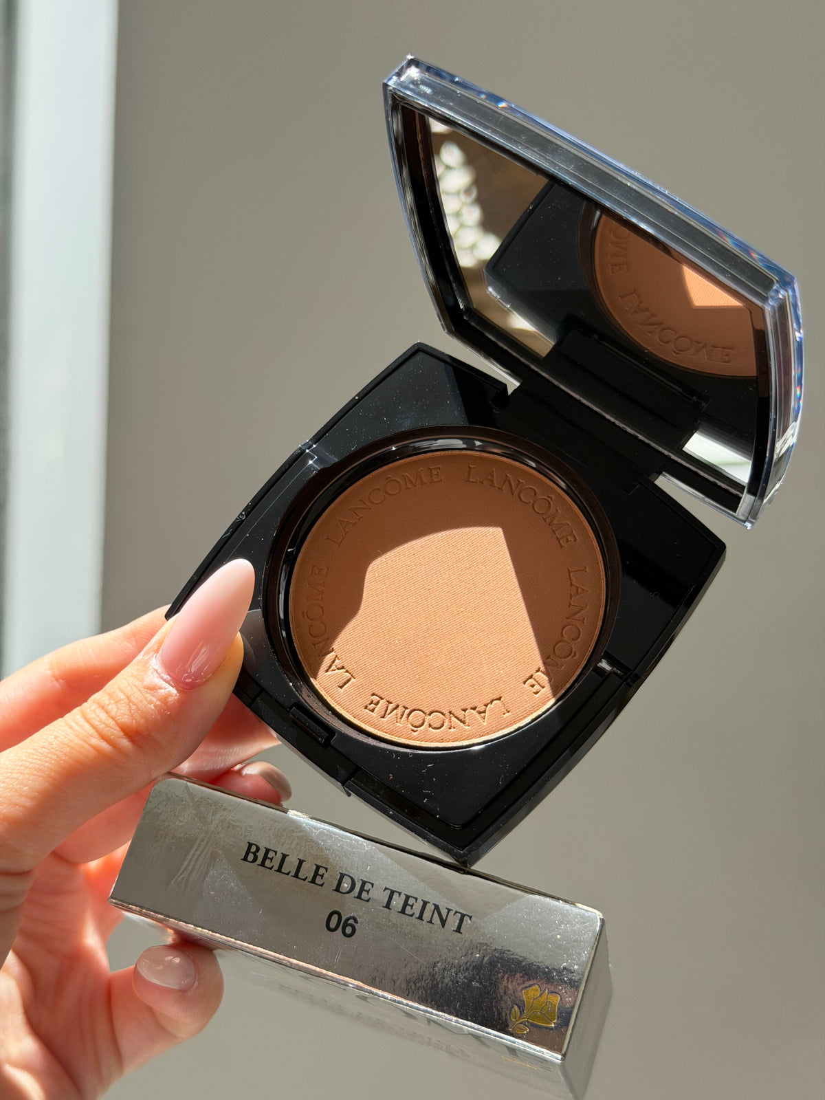 LANCÔME Belle De Teint - Natural Healthy Glow Sheer Blurring Powder (06)