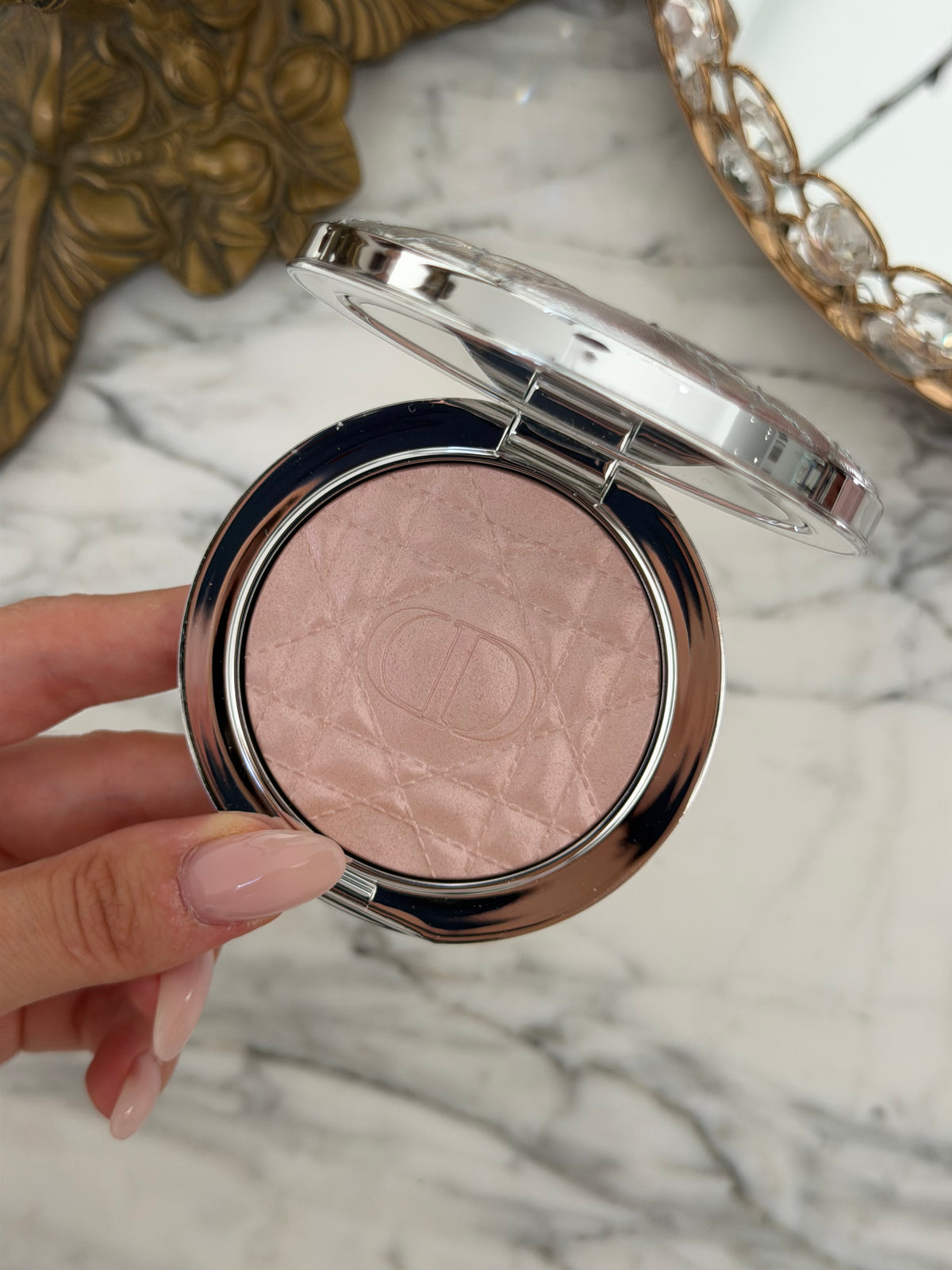 DIOR Forever Glow Luminizer - Illuminating Powder For Face (03)