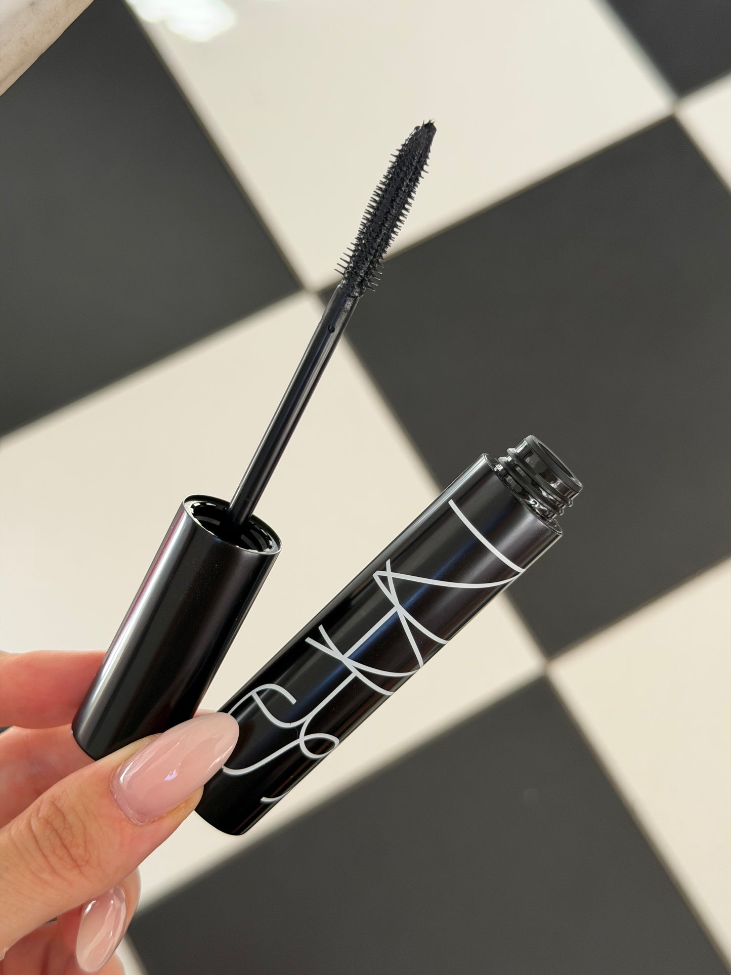 NARS Notorious Mascara Starstruck Black