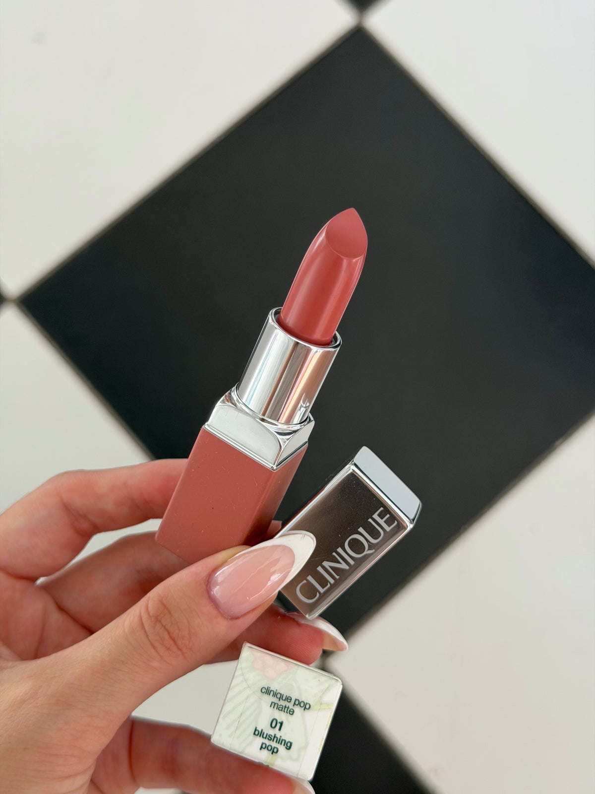 CLINIQUE Pop Matte Lip Colour + Primer (01)