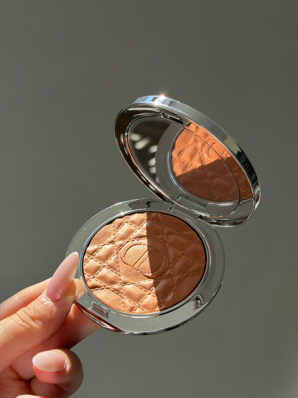 DIOR Forever Glow Luminizer - Illuminating Powder For Face (07)