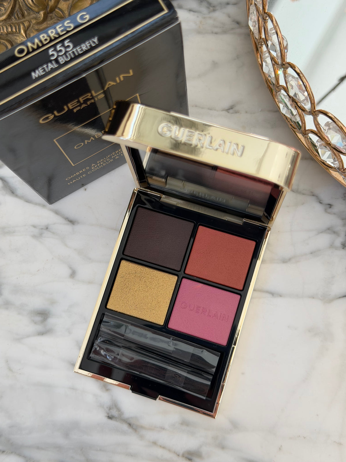 GUERLAIN Ombres G
Eyeshadow Quad
Multi-Effect, High Color & Long Wear (555)