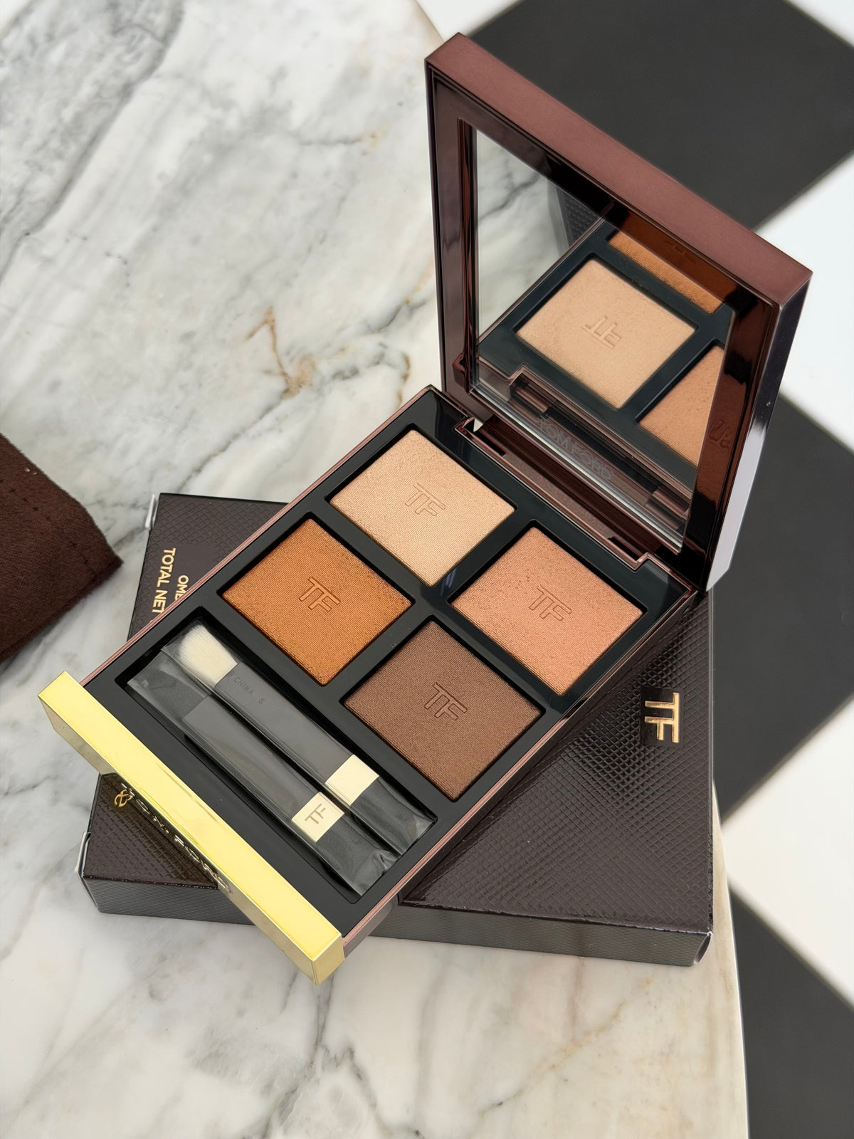 TOM FORD
Beauty Eyeshadow Color Quad Palette - Suspicion