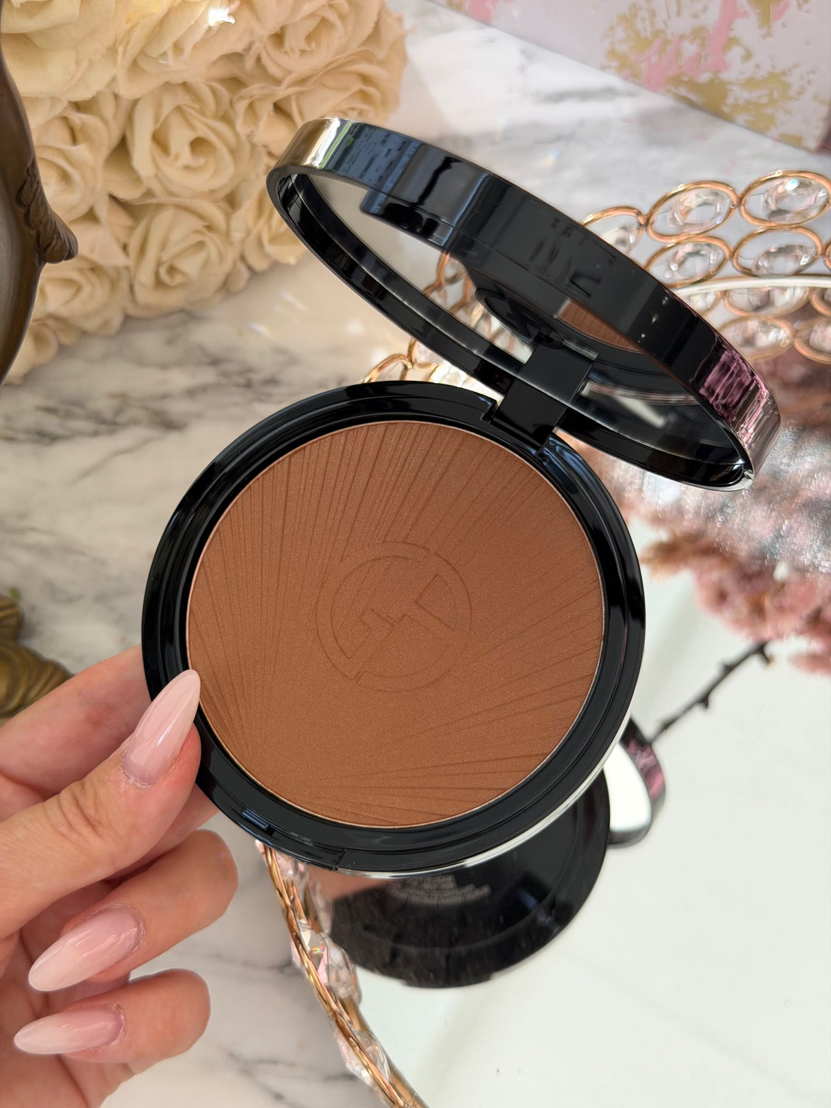 ARMANI Luminous Silk Longwear Creamy Bronzing Powder