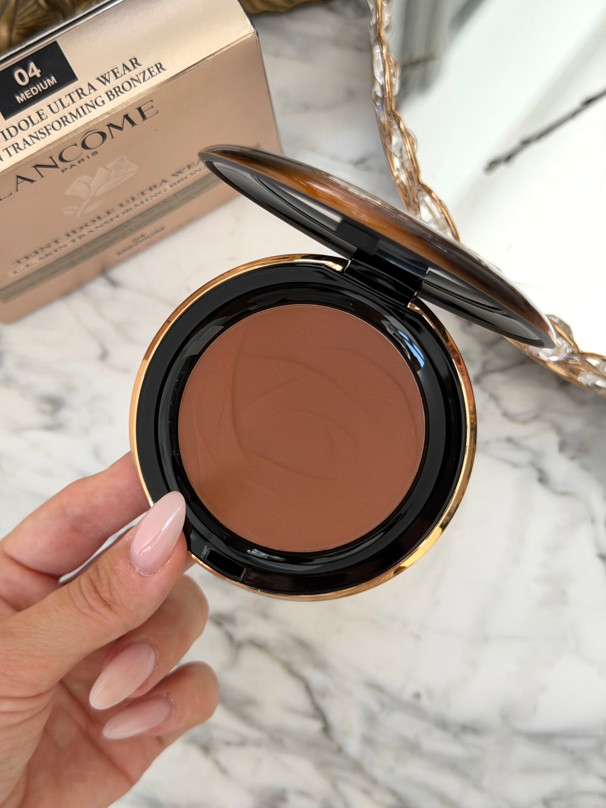 LANCOME Teint Idole Ultra Wear C.E Skin Transforming Bronzer (04)
